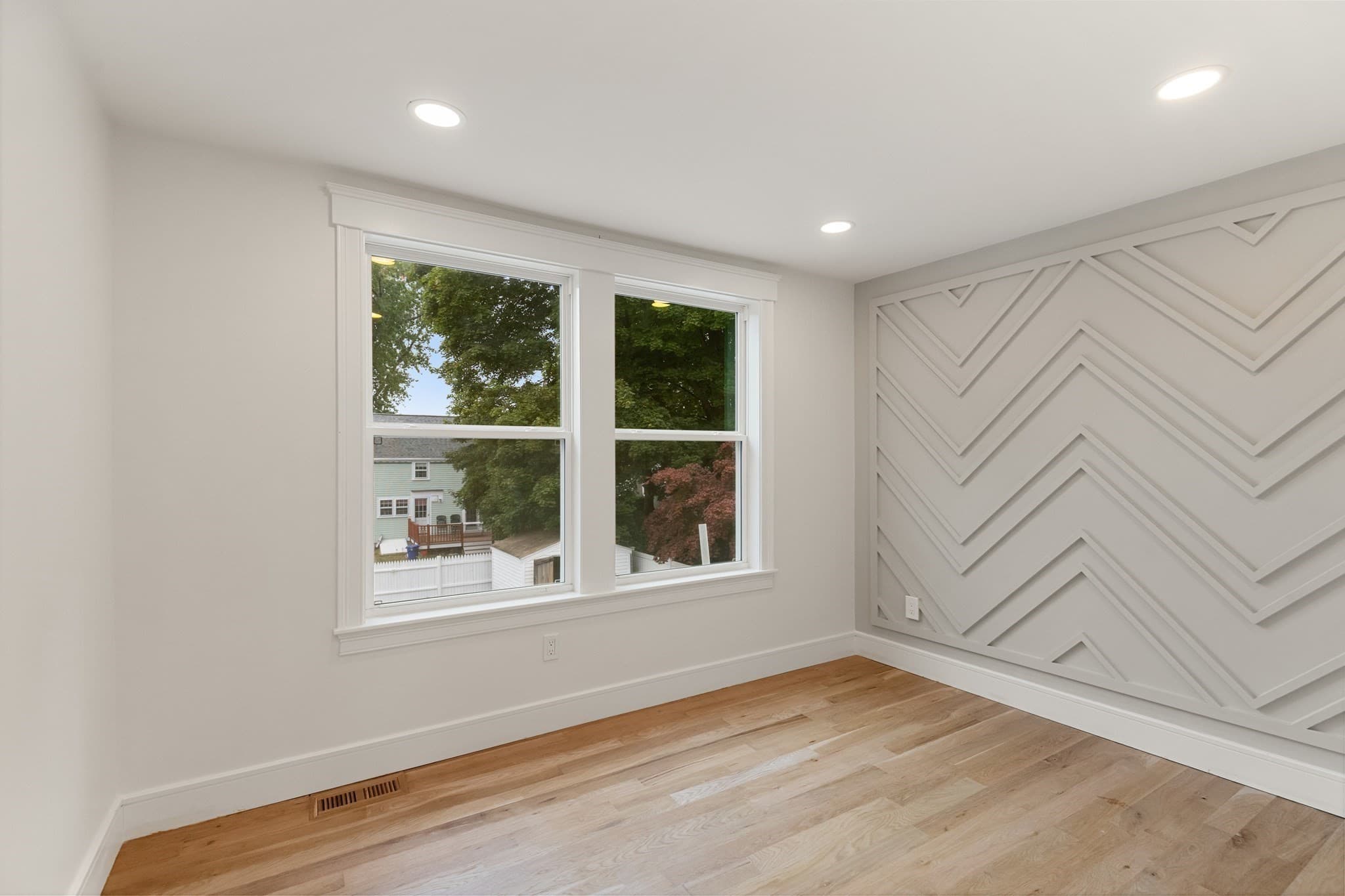 Single Family Residence at 3 Crane St, Danvers MA 01923, Danvers, photo 24 of 35
