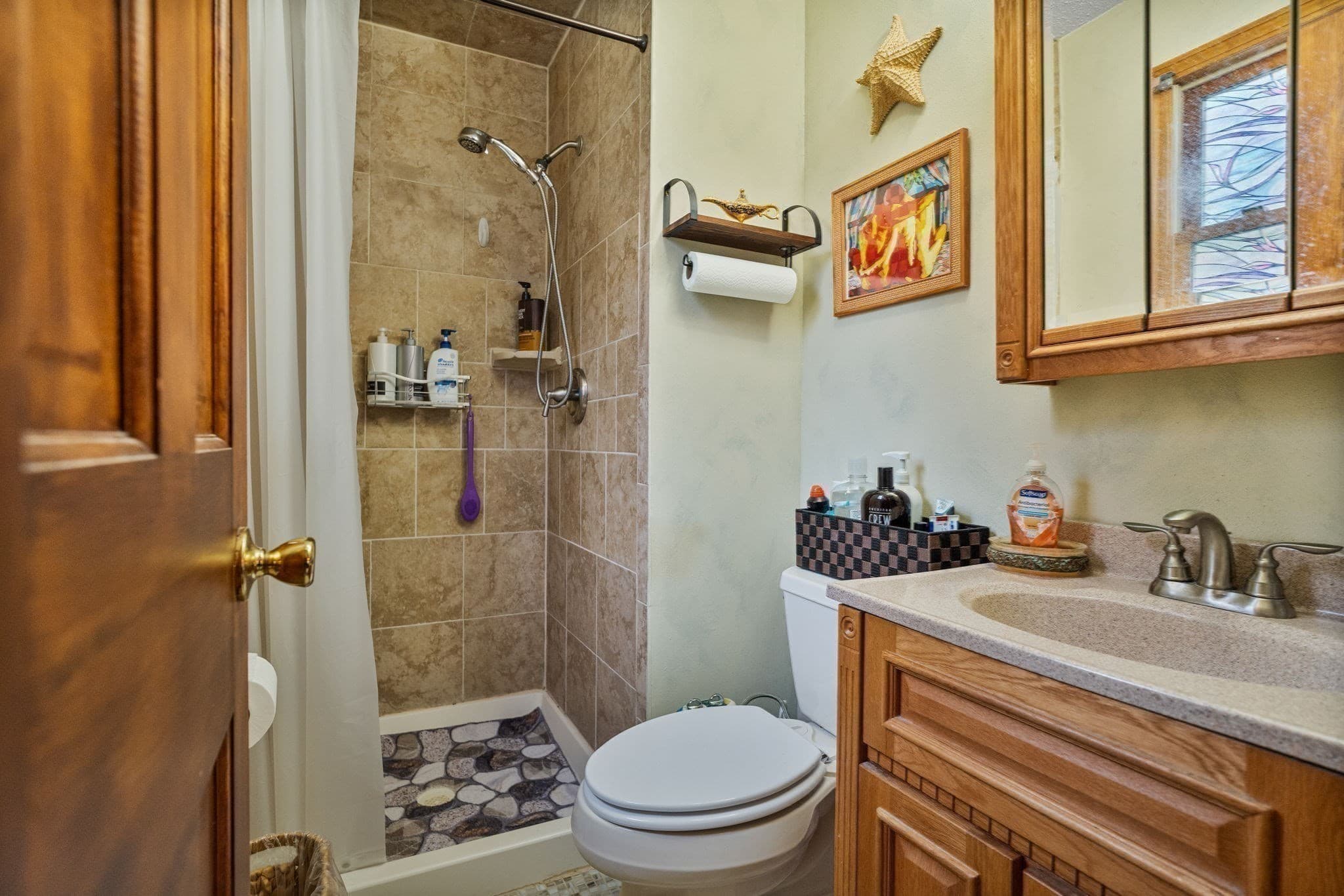 Single Family Residence at 8 Oriole Dr, Agawam MA 01030, photo 19 of 42