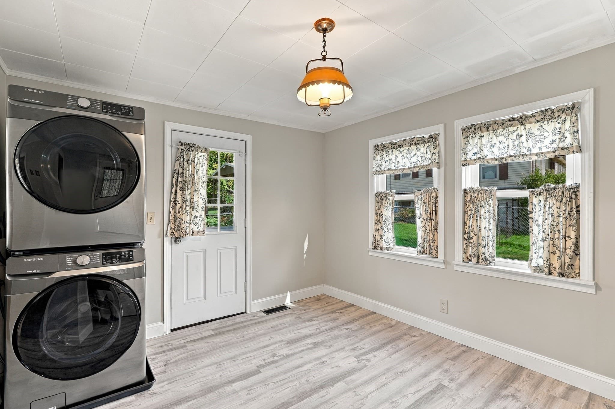 Single Family Residence at 175 Union Street, Northbridge MA 01588, Northbridge, photo 14 of 31