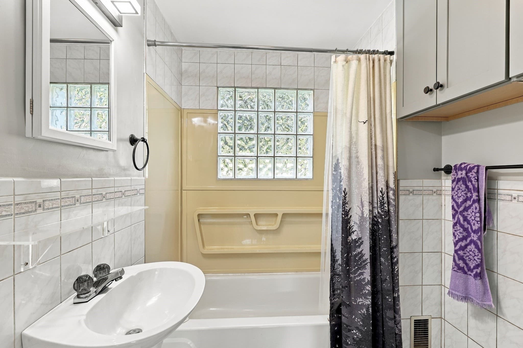 Single Family Residence at 175 Union Street, Northbridge MA 01588, Northbridge, photo 18 of 31