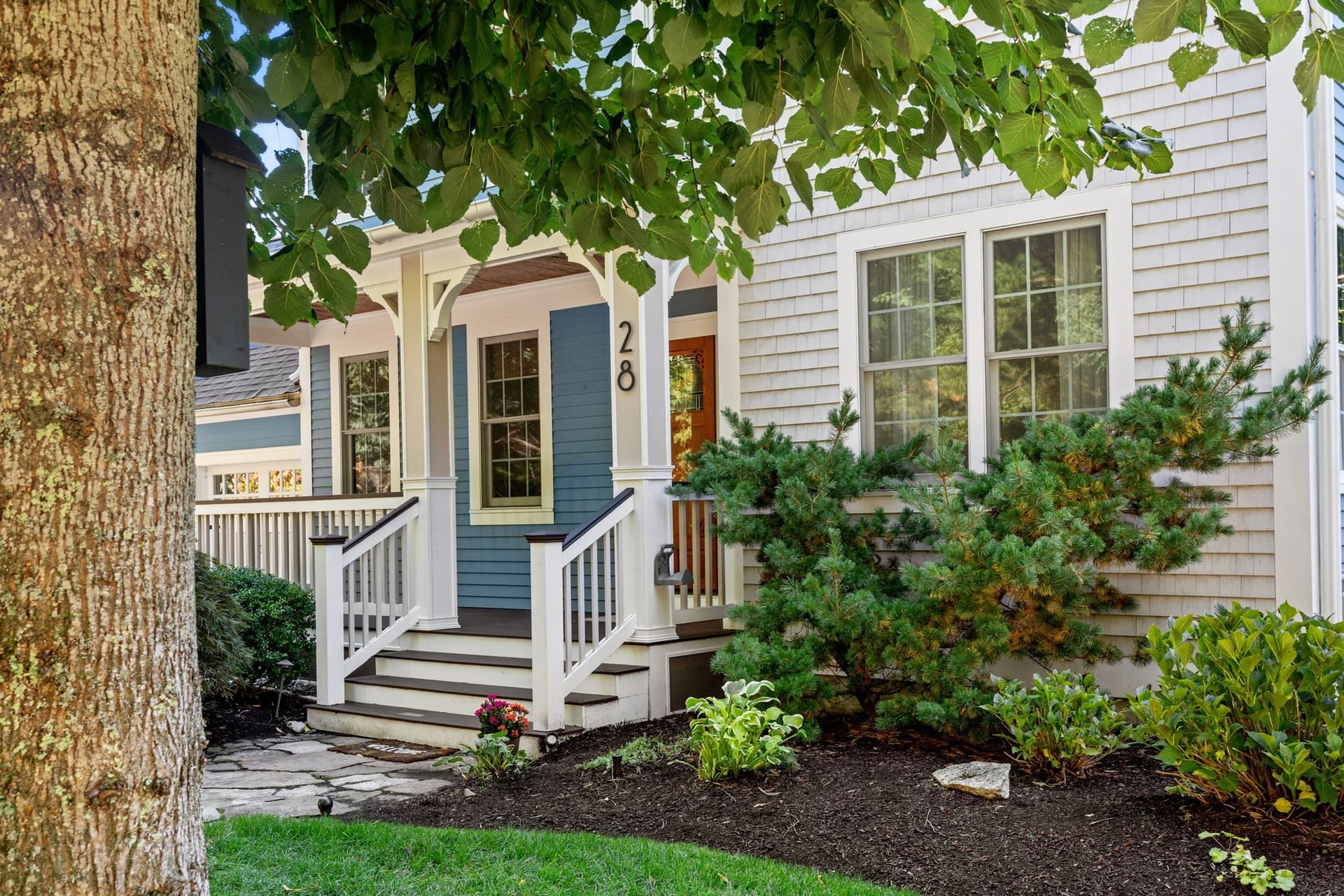 Single Family Residence at 28 Barnswallow, Plymouth MA 02360, photo 2 of 34