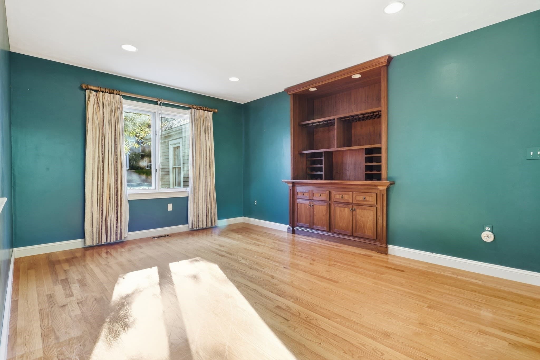 Condominium at 14 Windingwood Ln # 14, Acton MA 01720, Acton, photo 7 of 35
