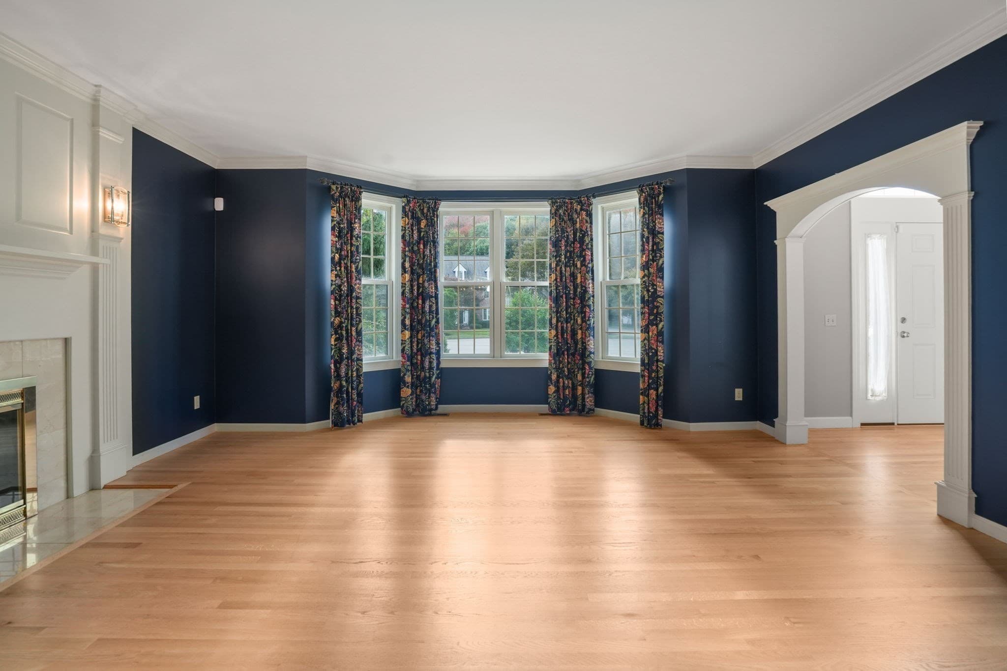 Single Family Residence at 9 Fieldstone Dr, Shrewsbury MA 01545, Shrewsbury, photo 6 of 37