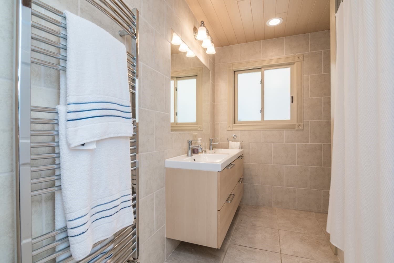 Single Family Residence at 16 Cider Mill Rd, North Brookfield MA 01535, North Brookfield, photo 21 of 35