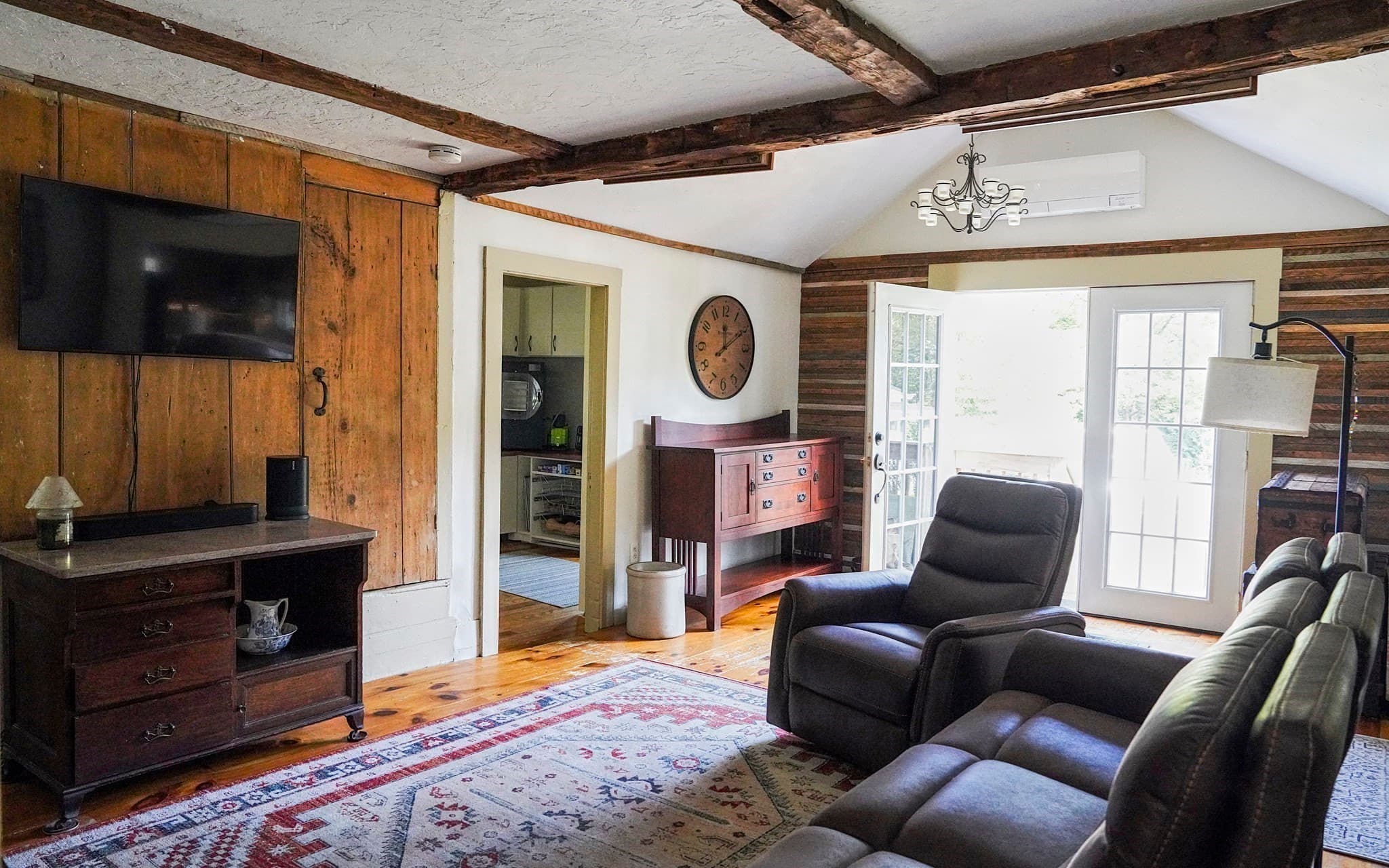 Single Family Residence at 355 Pine St, Holbrook MA 02343, Holbrook, photo 10 of 42