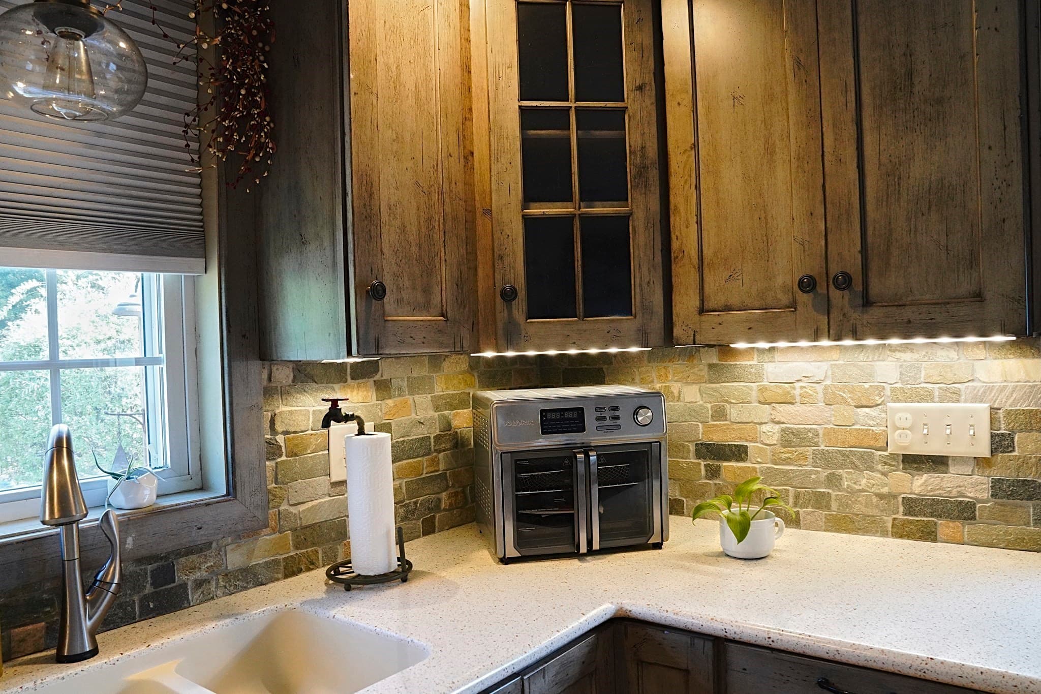 Single Family Residence at 355 Pine St, Holbrook MA 02343, Holbrook, photo 8 of 42
