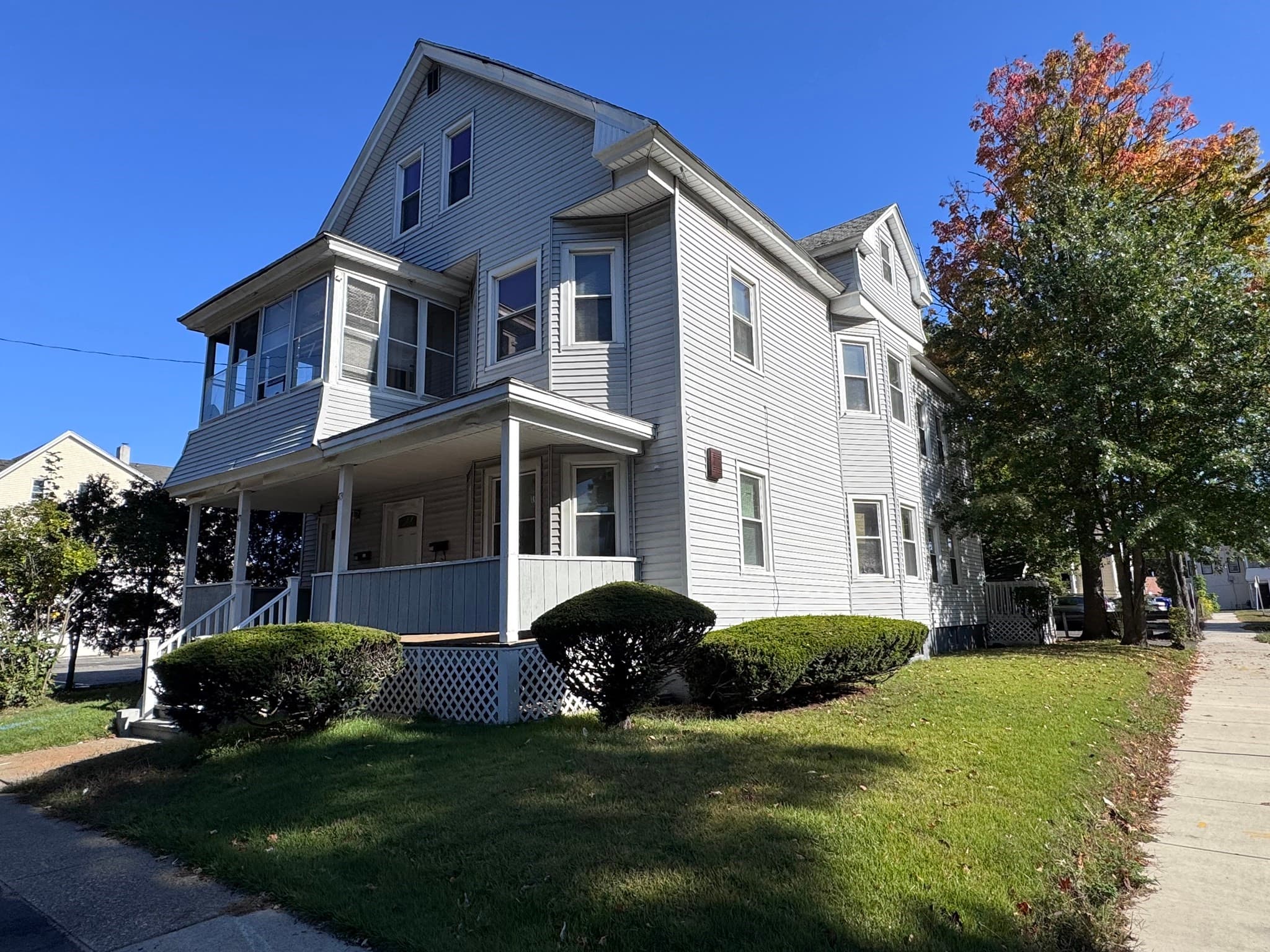 471-473 Dickinson St, Springfield MA 01108