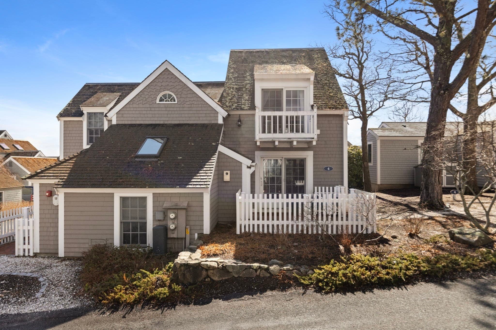 4 Hyannis Point Rd # 4, Mashpee MA 02649
