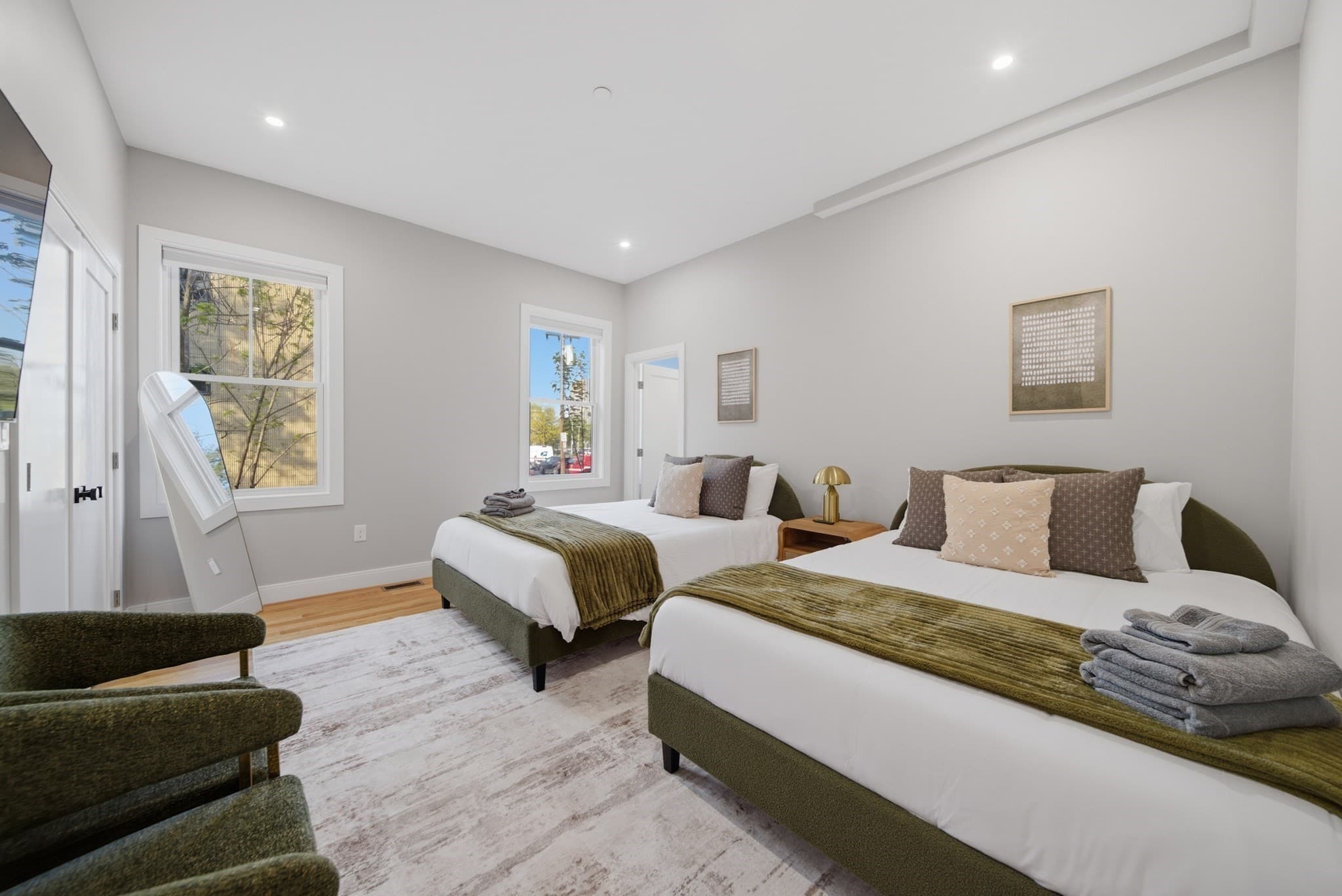 Condominium at 174 Walnut Street # 1, Somerville MA 02145, Somerville, photo 16 of 35