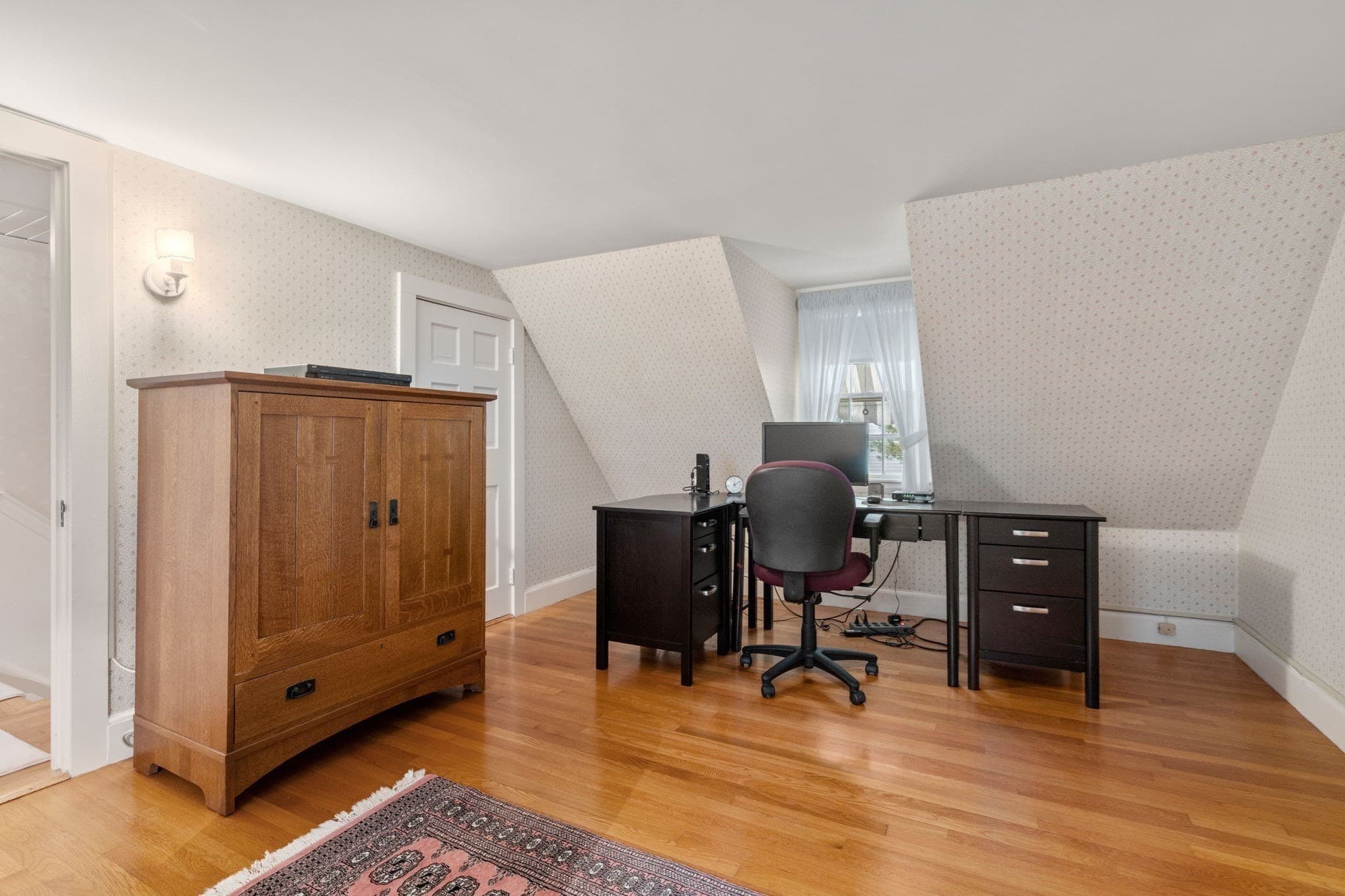 Single Family Residence at 9 Oakley Rd, Dover MA 02030, Dover, photo 17 of 37