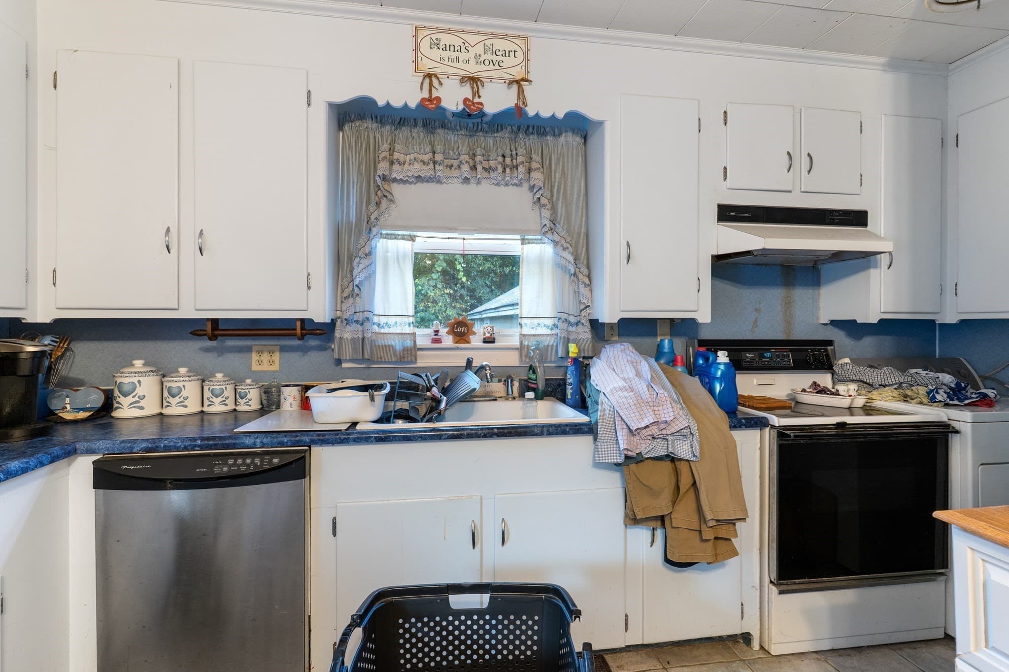 Multi Family at 2048 Somerset Ave, Dighton MA 02715, Dighton, photo 14 of 37