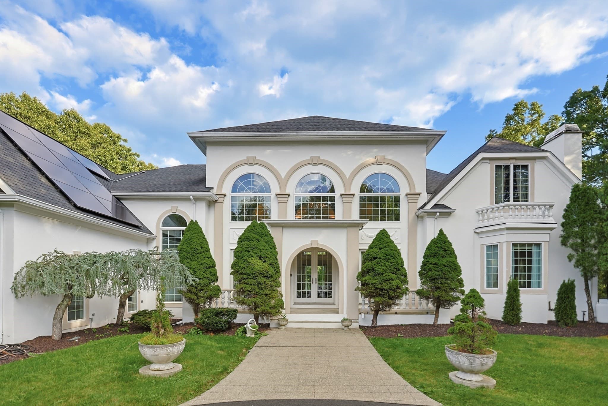 Single Family Residence at 88 Fairway Dr, Seekonk MA 02771, Seekonk, photo 2 of 41