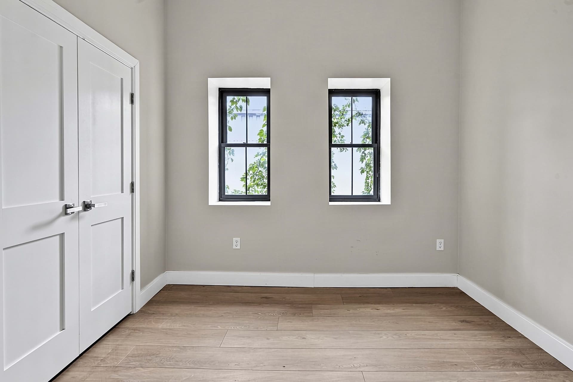 Apartment at 376 Third Street # 518, Everett MA 02149, photo 6 of 35