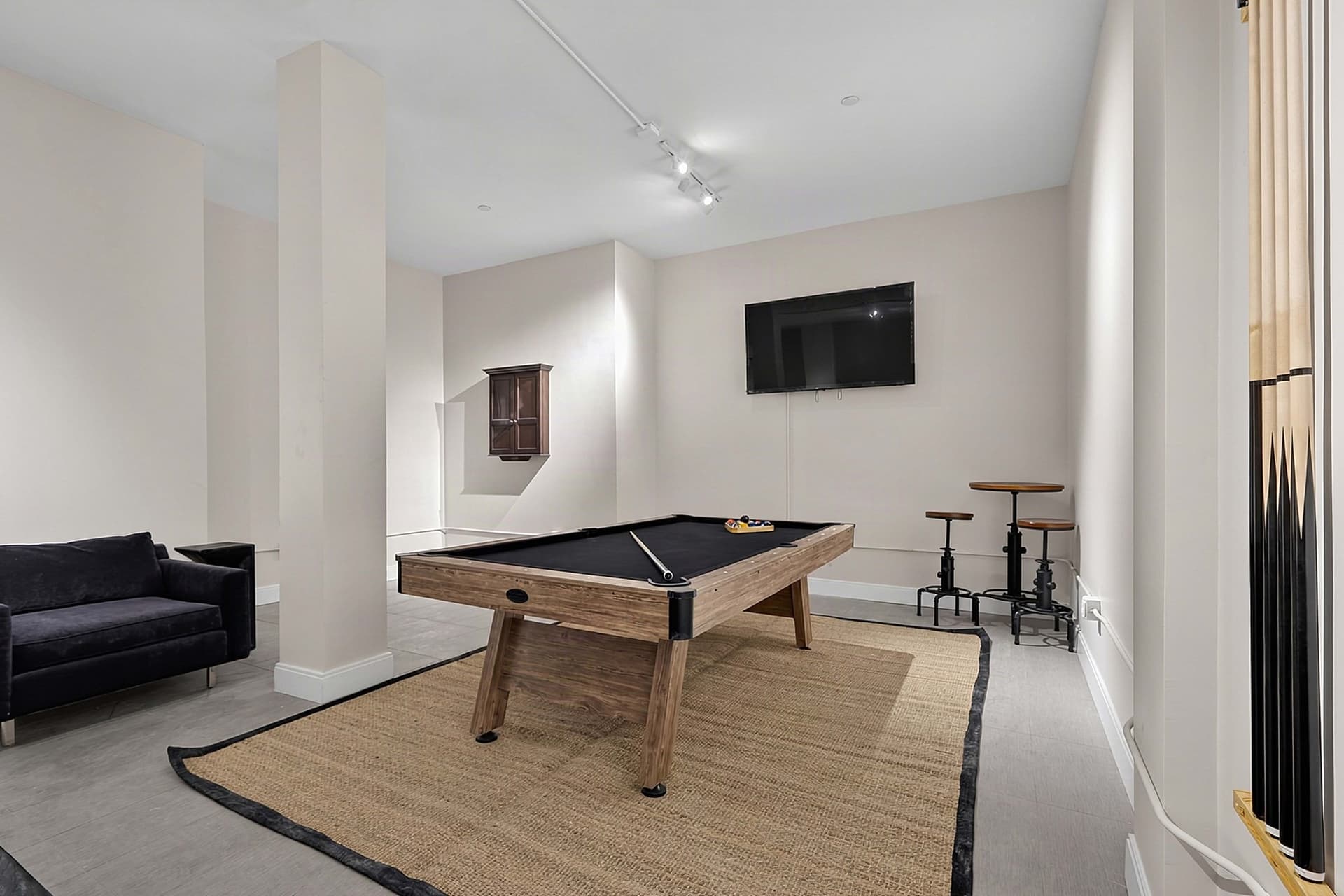 Apartment at 376 Third Street # 518, Everett MA 02149, photo 33 of 35