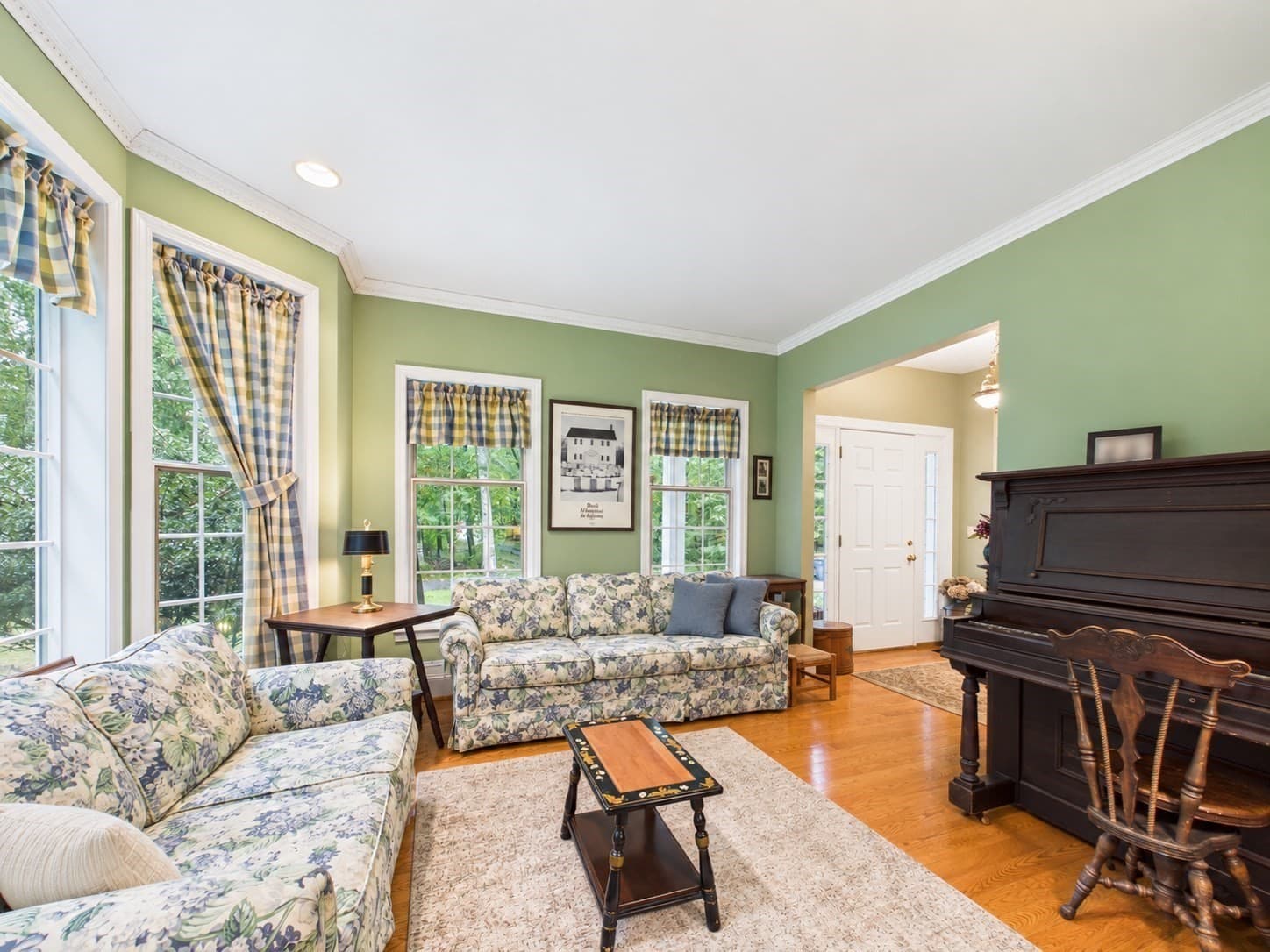 Single Family Residence at 144 East St, Uxbridge MA 01569, Uxbridge, photo 22 of 33