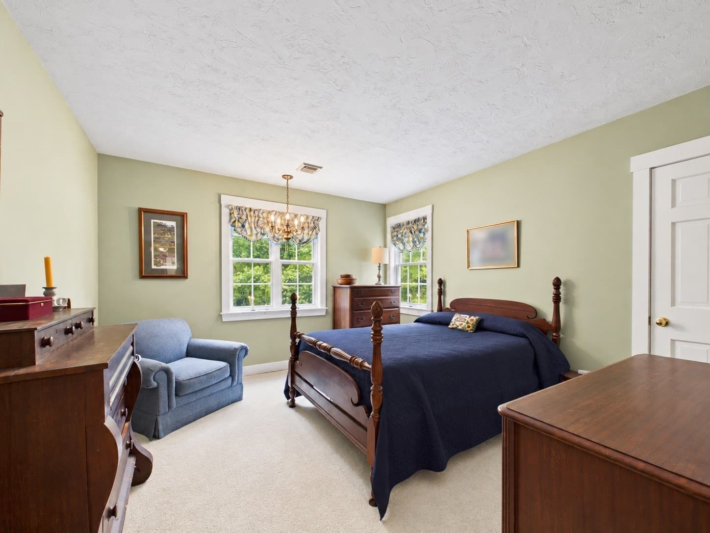 Single Family Residence at 144 East St, Uxbridge MA 01569, Uxbridge, photo 28 of 33