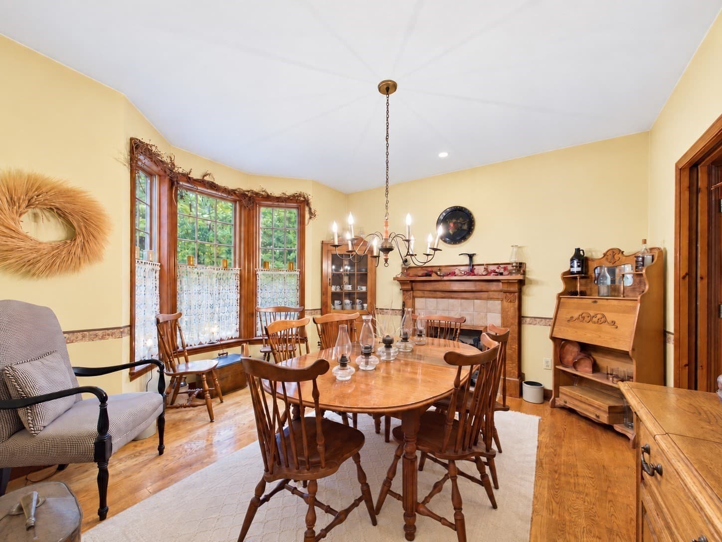 Single Family Residence at 144 East St, Uxbridge MA 01569, Uxbridge, photo 18 of 33