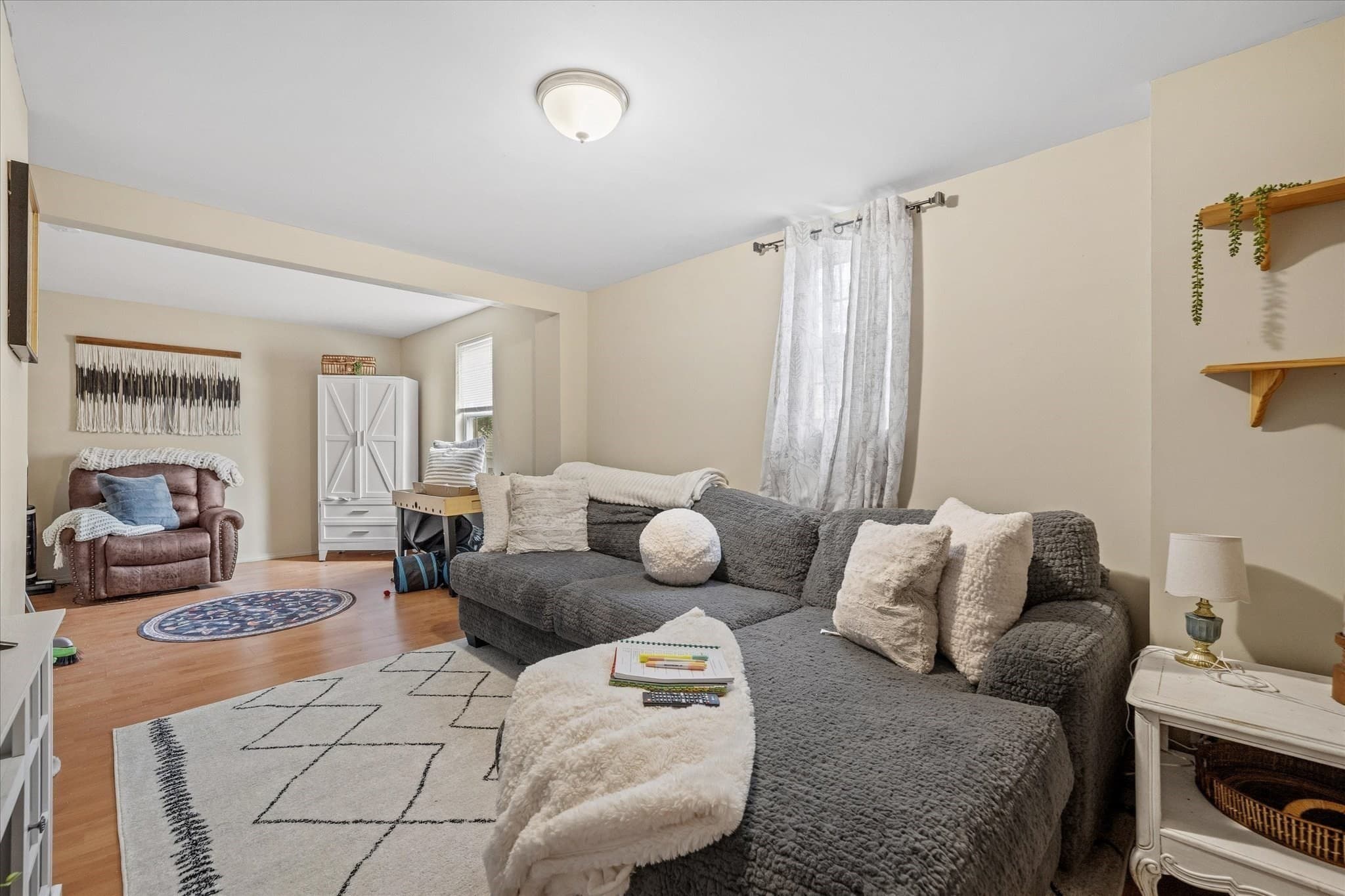 Multi Family at 13 Lincoln St, Spencer MA 01562, photo 5 of 42