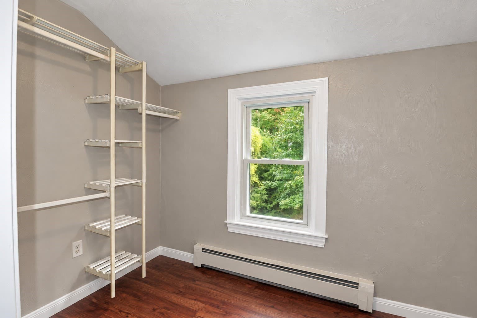 Single Family Residence at 33 Summer St, Tyngsborough MA 01879, Tyngsborough, photo 20 of 30