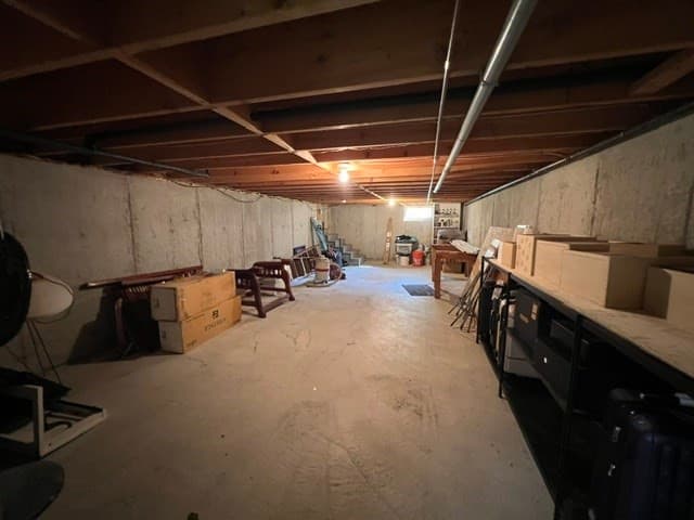 Single Family Residence at 330 Pelham Road, Dracut MA 01826, Dracut, photo 27 of 31