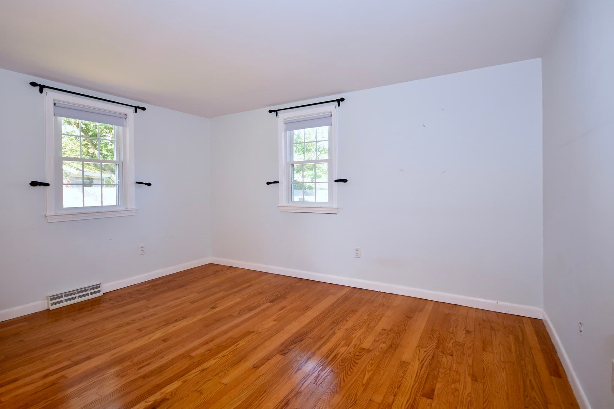 Single Family Residence at 67 Diane Ave, Yarmouth MA 02664, Yarmouth, photo 10 of 29