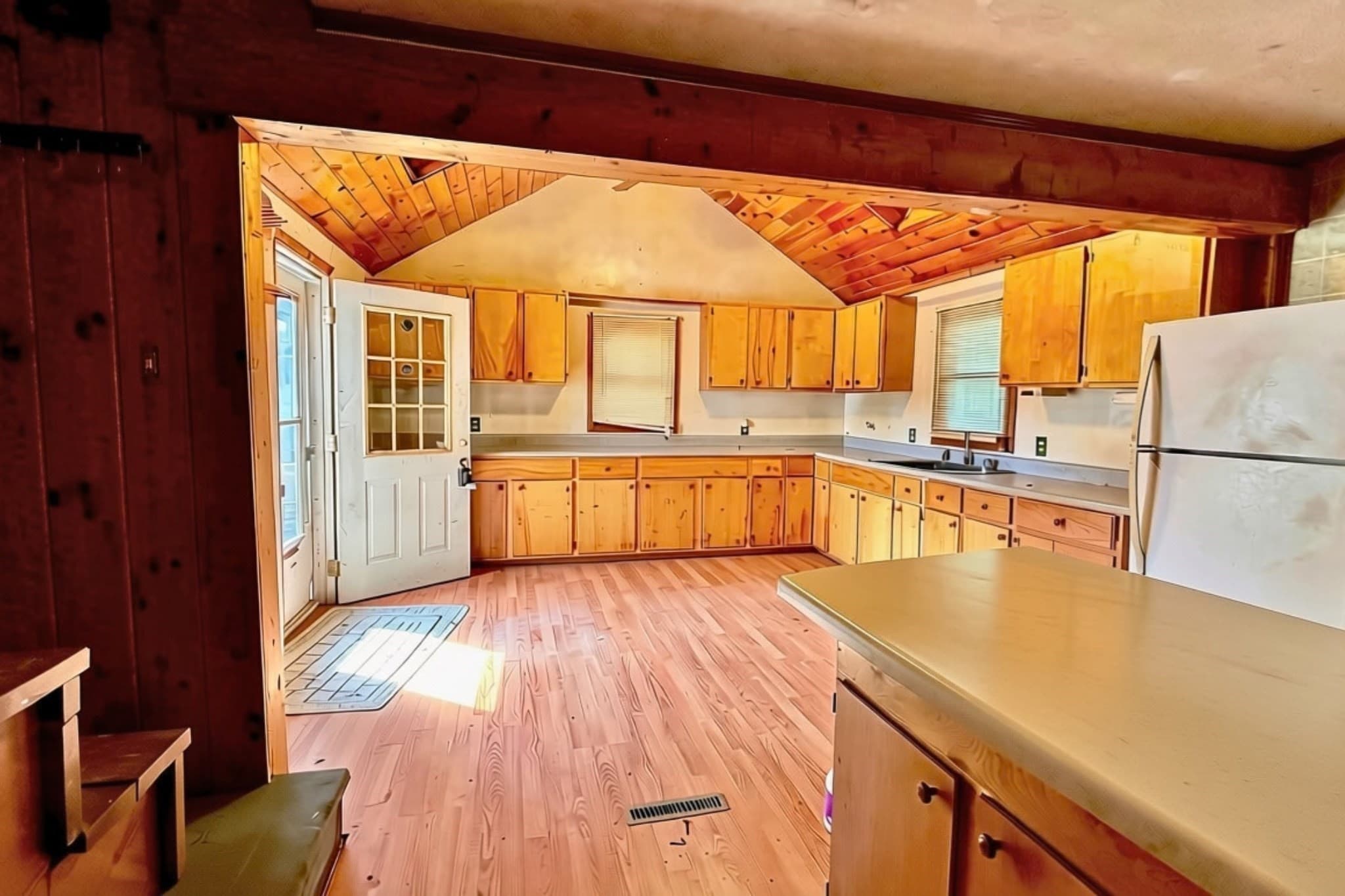 Single Family Residence at 14 Doris Rd, Halifax MA 02338, Halifax, photo 6 of 21