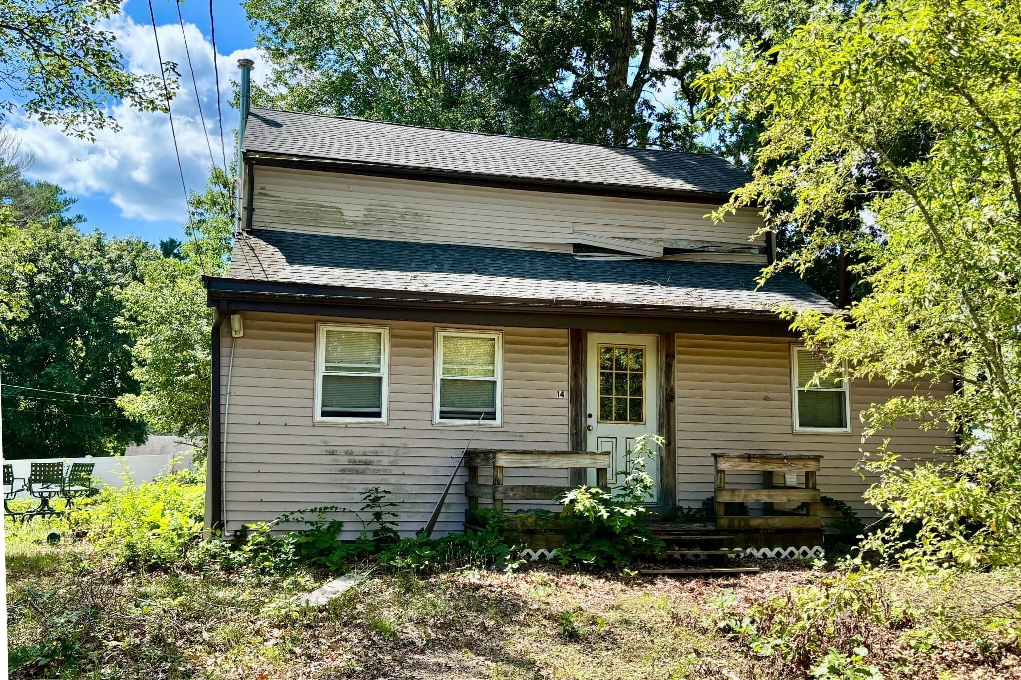 14 Doris Rd, Halifax MA 02338