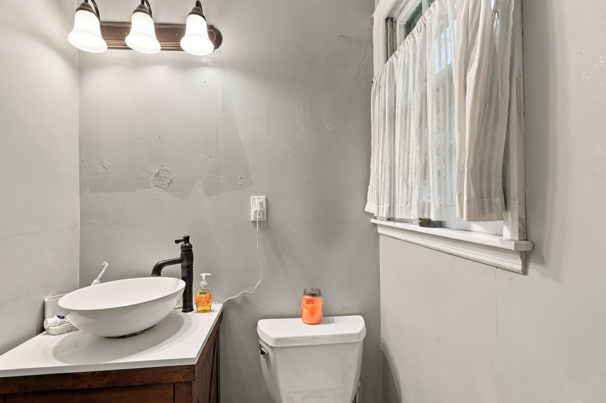 Single Family Residence at 765 Salisbury Street, Holden MA 01520, Holden, photo 23 of 36