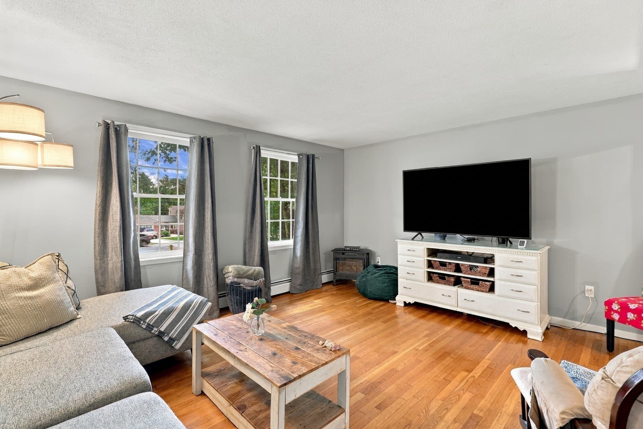 Single Family Residence at 765 Salisbury Street, Holden MA 01520, Holden, photo 4 of 36