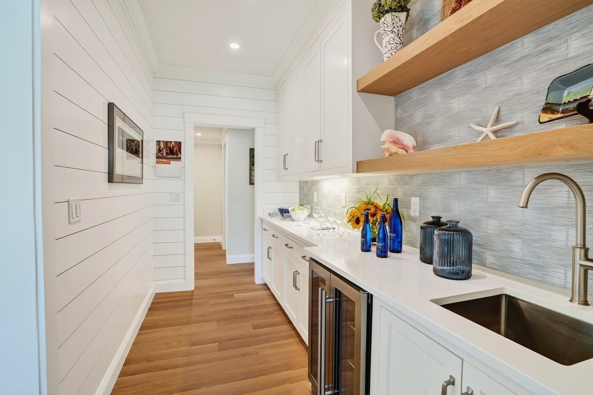 Single Family Residence at 32 Marthas Road, Edgartown MA 02539, Edgartown, photo 20 of 42