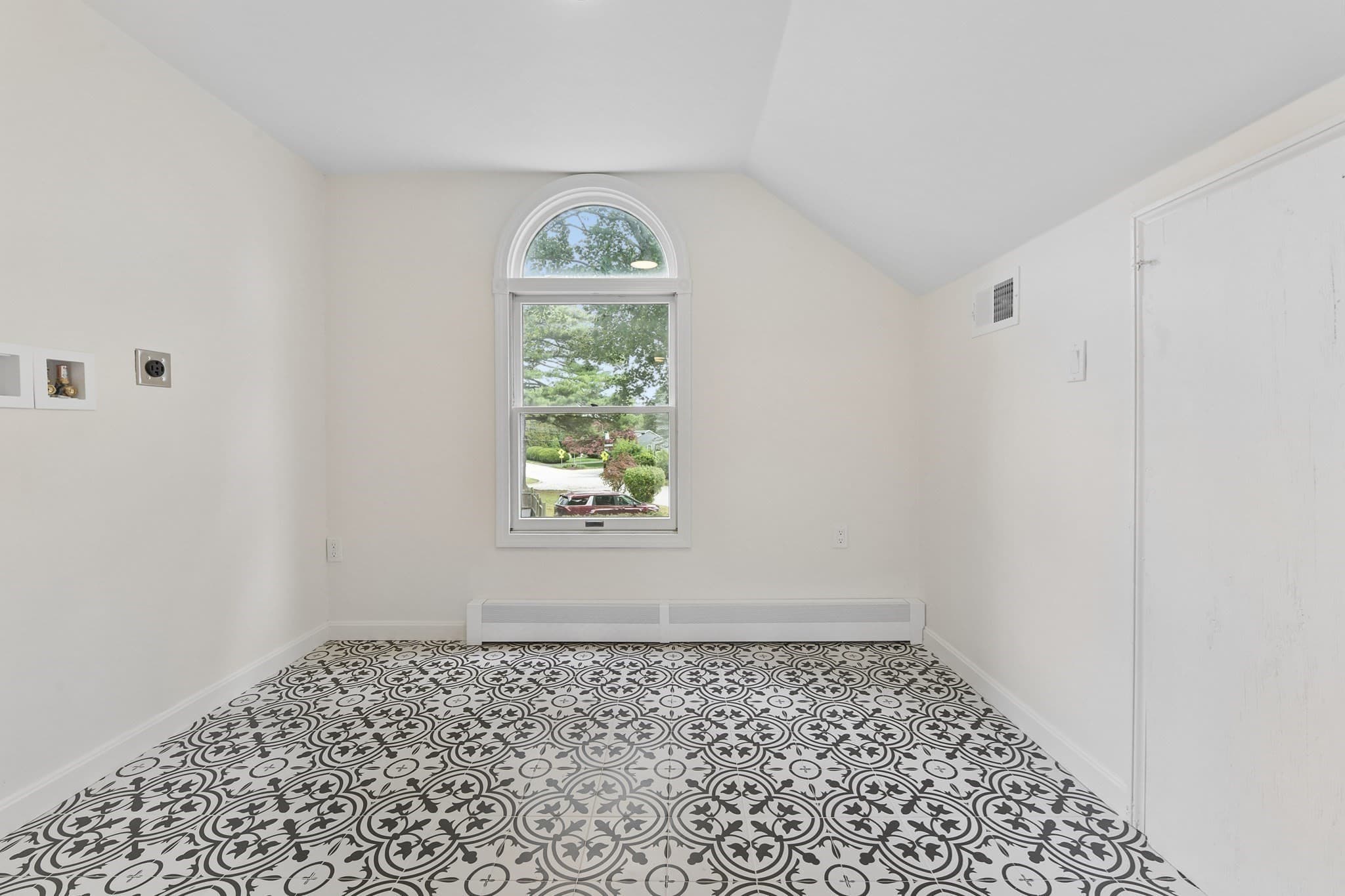 Single Family Residence at 1 Frances Rd, Burlington MA 01803, Burlington, photo 34 of 42