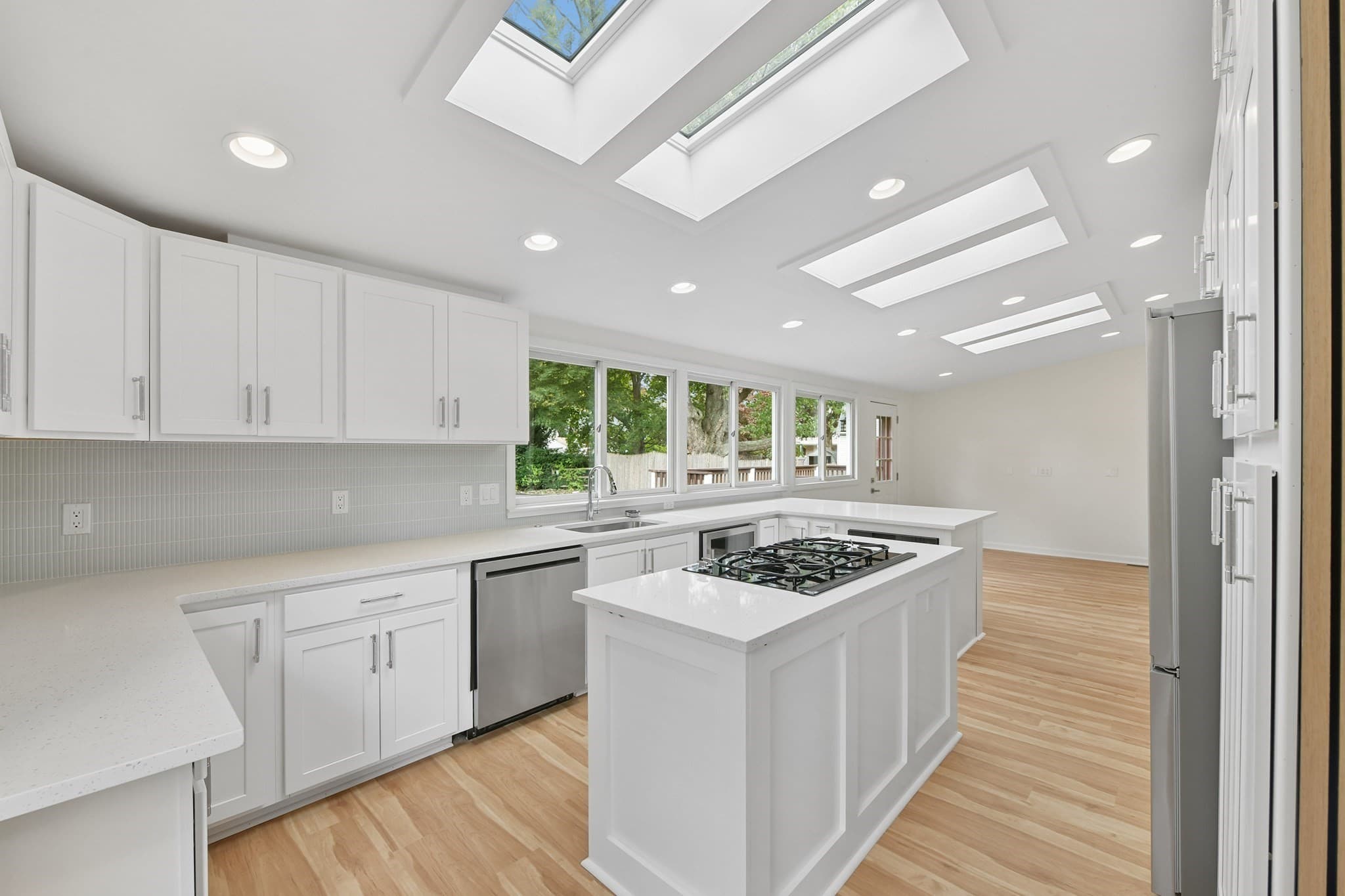 Single Family Residence at 1 Frances Rd, Burlington MA 01803, Burlington, photo 15 of 42