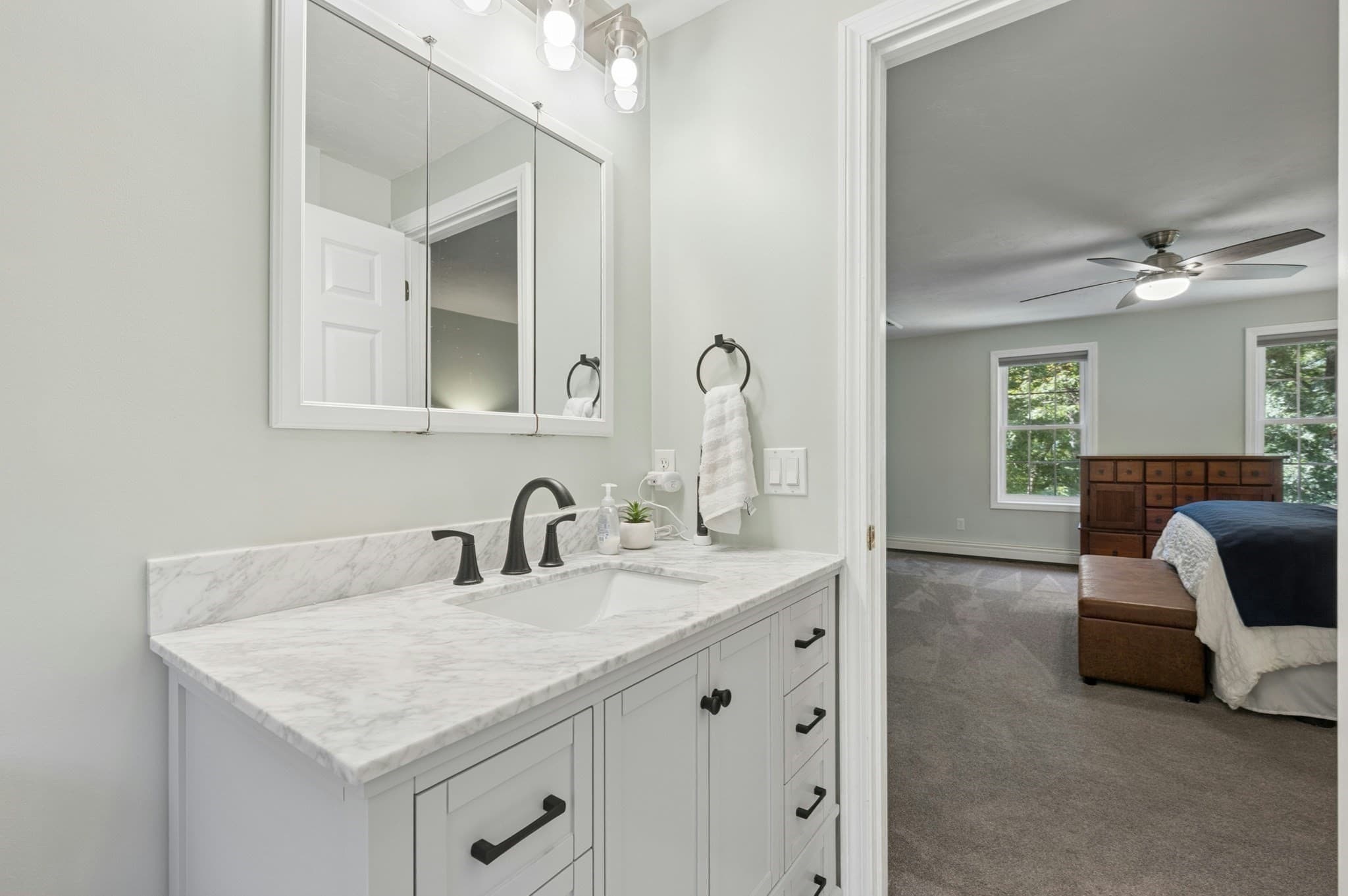 Single Family Residence at 53 Rawson Rd, Webster MA 01570, Webster, photo 31 of 37