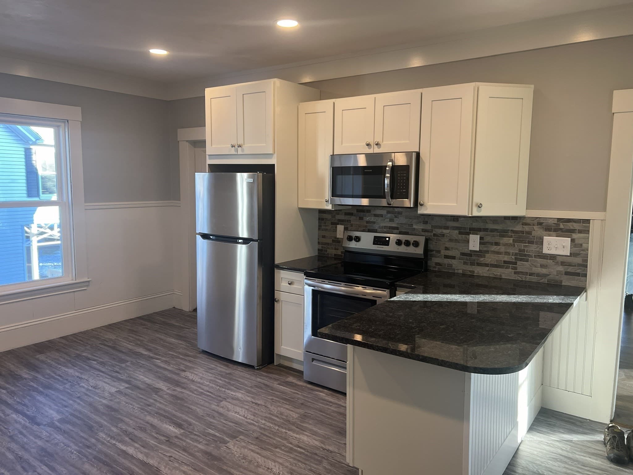 3 Family - 3 Units Up/Down at 52 Shawmut Ave, Marlborough MA 01752, Marlborough, photo 4 of 12