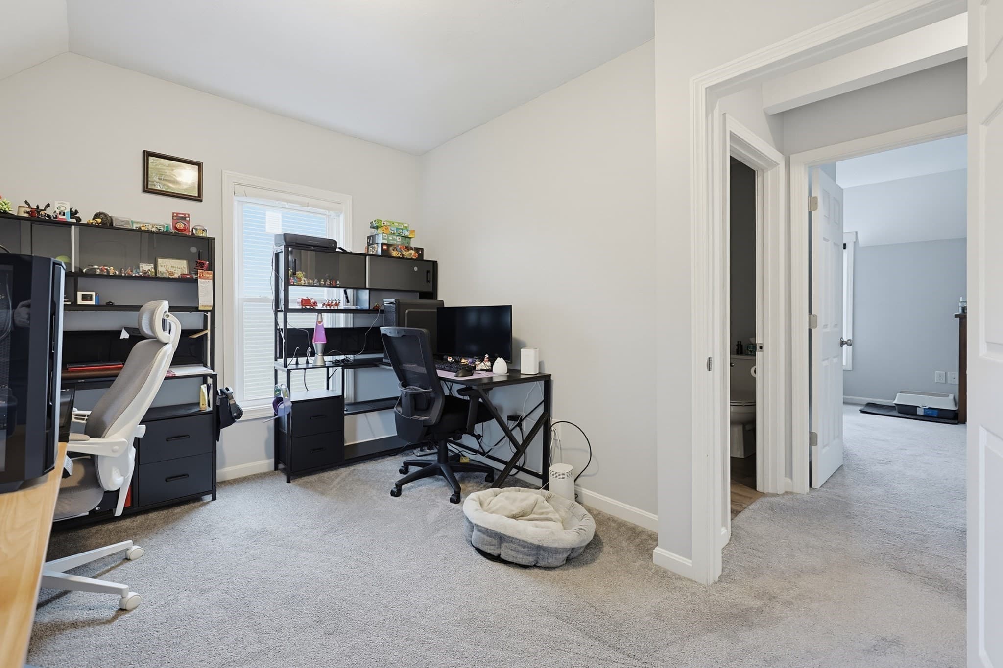 Condominium at 21 Orchard St # 21, Grafton MA 01560, photo 27 of 32