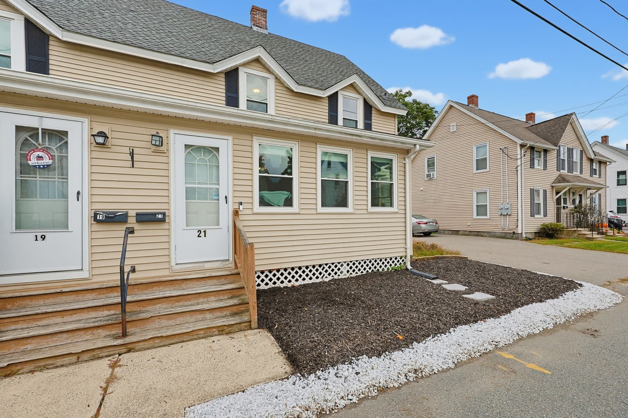 Condominium at 21 Orchard St # 21, Grafton MA 01560, photo 2 of 32