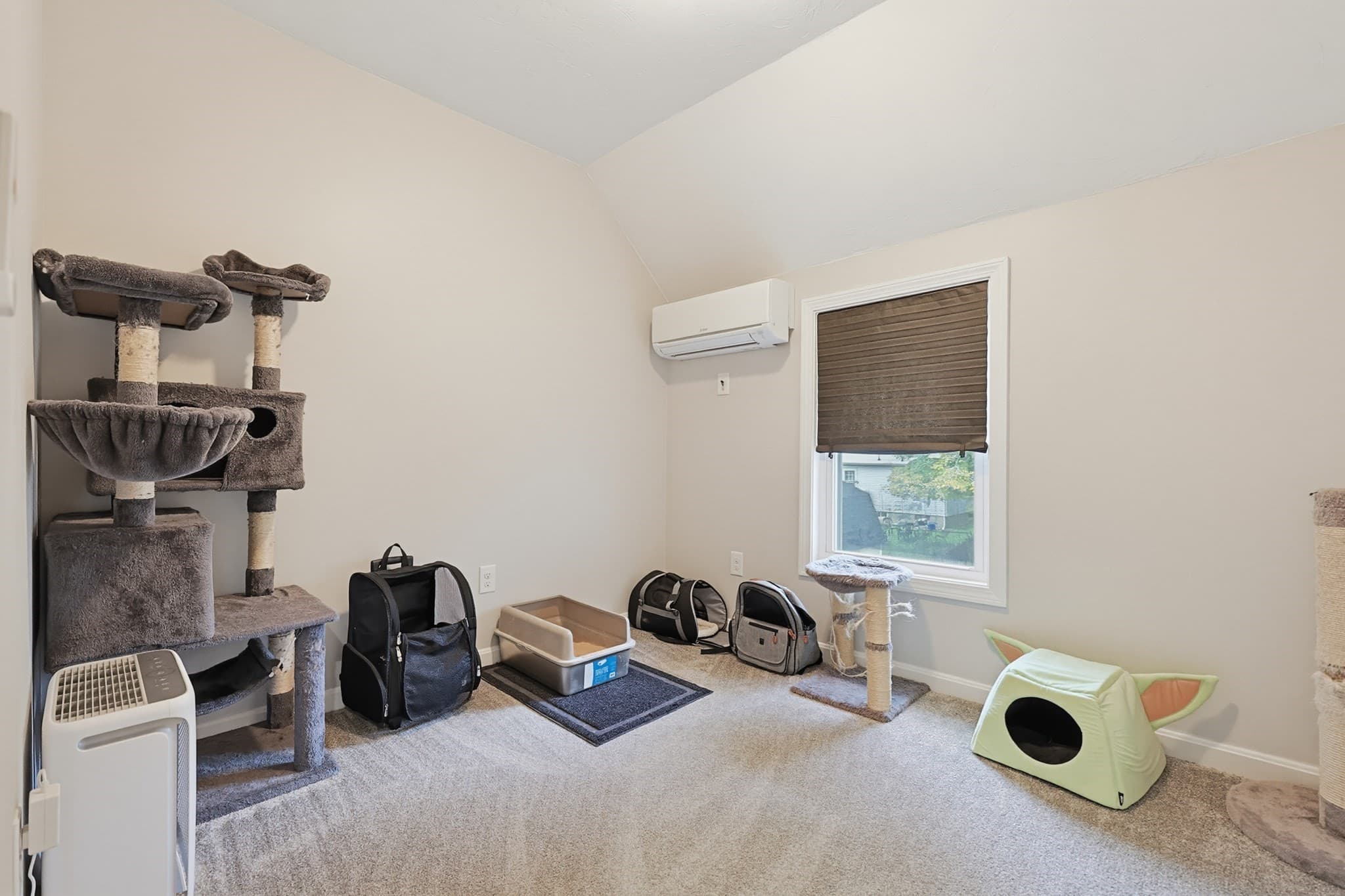 Condominium at 21 Orchard St # 21, Grafton MA 01560, photo 24 of 32
