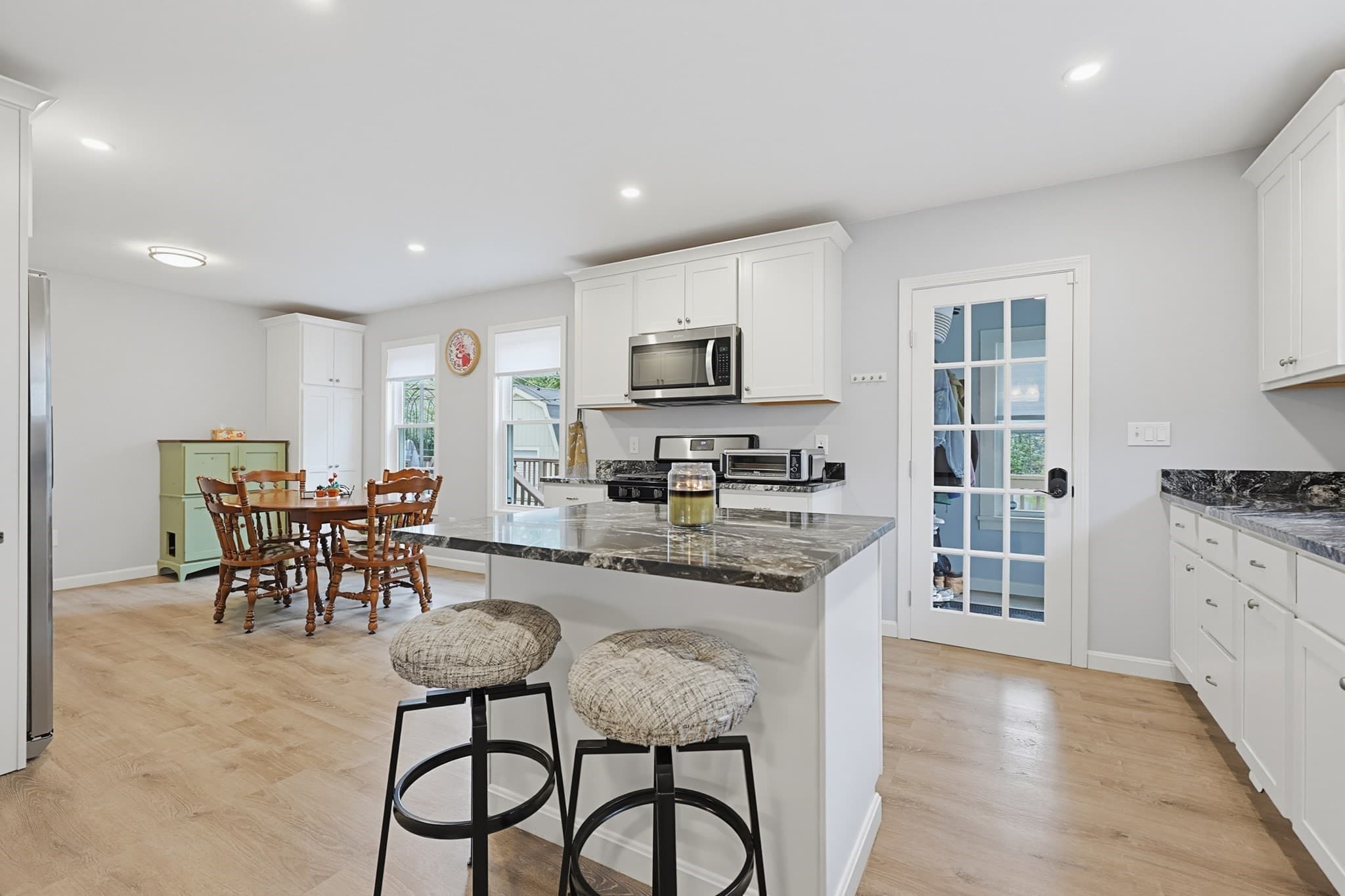 Condominium at 21 Orchard St # 21, Grafton MA 01560, photo 11 of 32