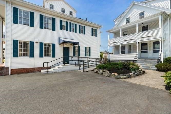 4 Family at 4-6 Common Street, Stoneham MA 02180, Stoneham, photo 22 of 24