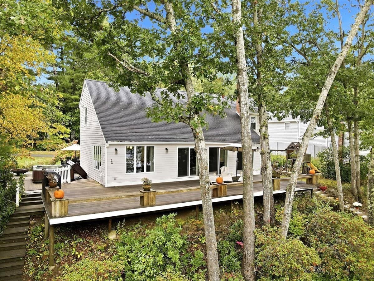 Single Family Residence at 68 Fairview Ave, Pembroke MA 02359, photo 40 of 42