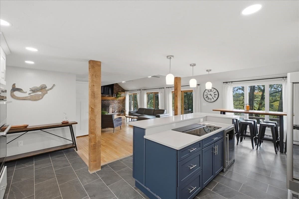 Single Family Residence at 68 Fairview Ave, Pembroke MA 02359, photo 8 of 42