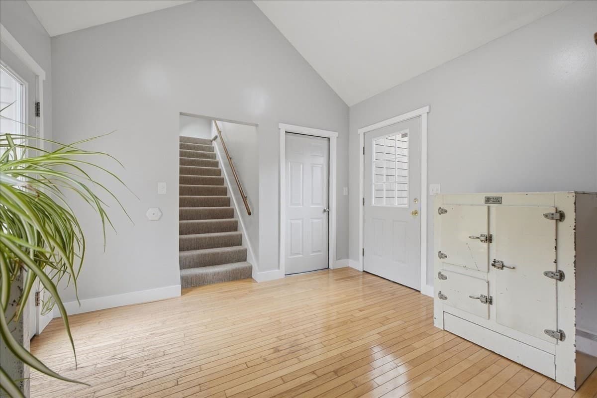 Single Family Residence at 68 Fairview Ave, Pembroke MA 02359, photo 25 of 42