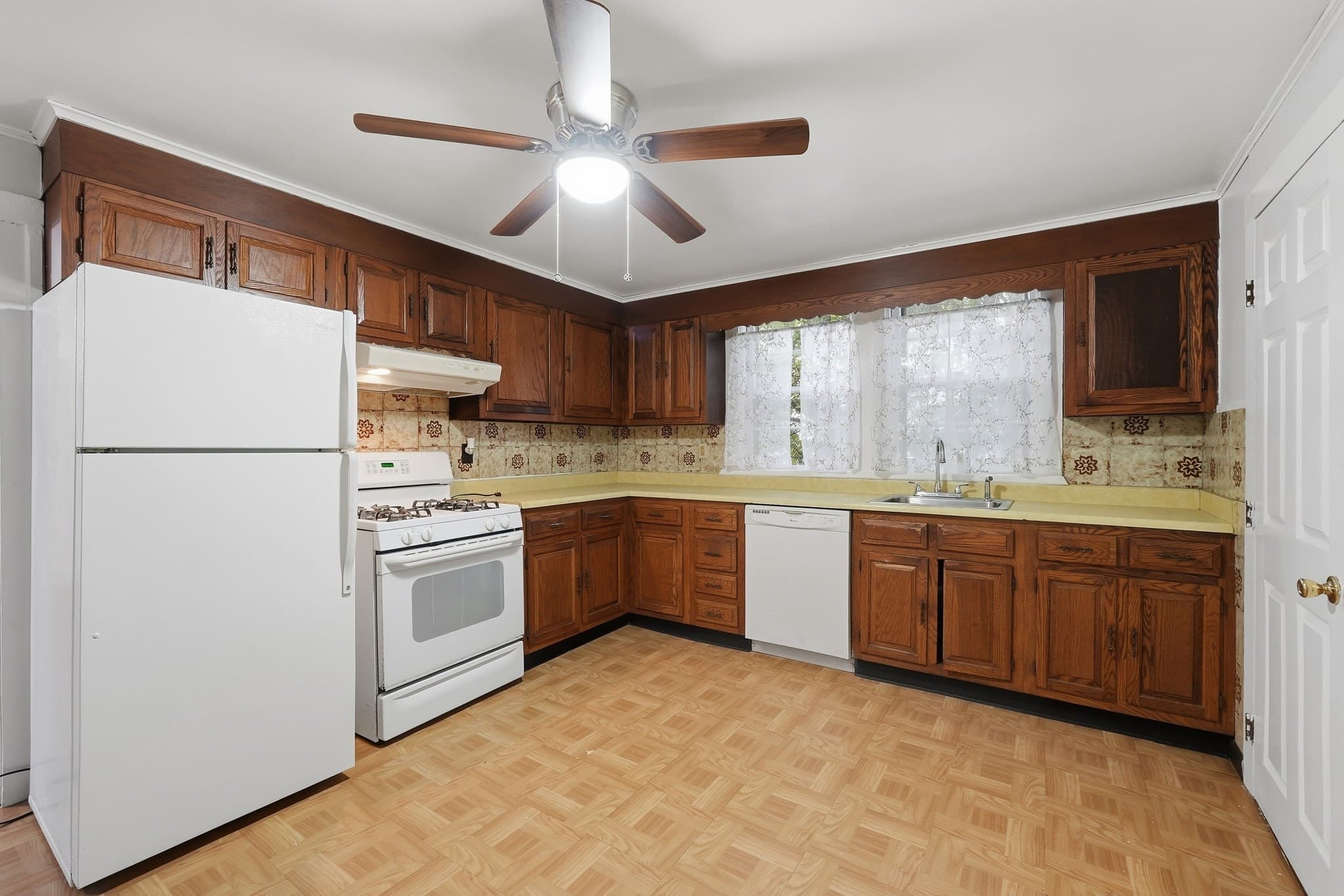 Multi Family at 15 Mccarthy St, Franklin MA 02038, Franklin, photo 9 of 35