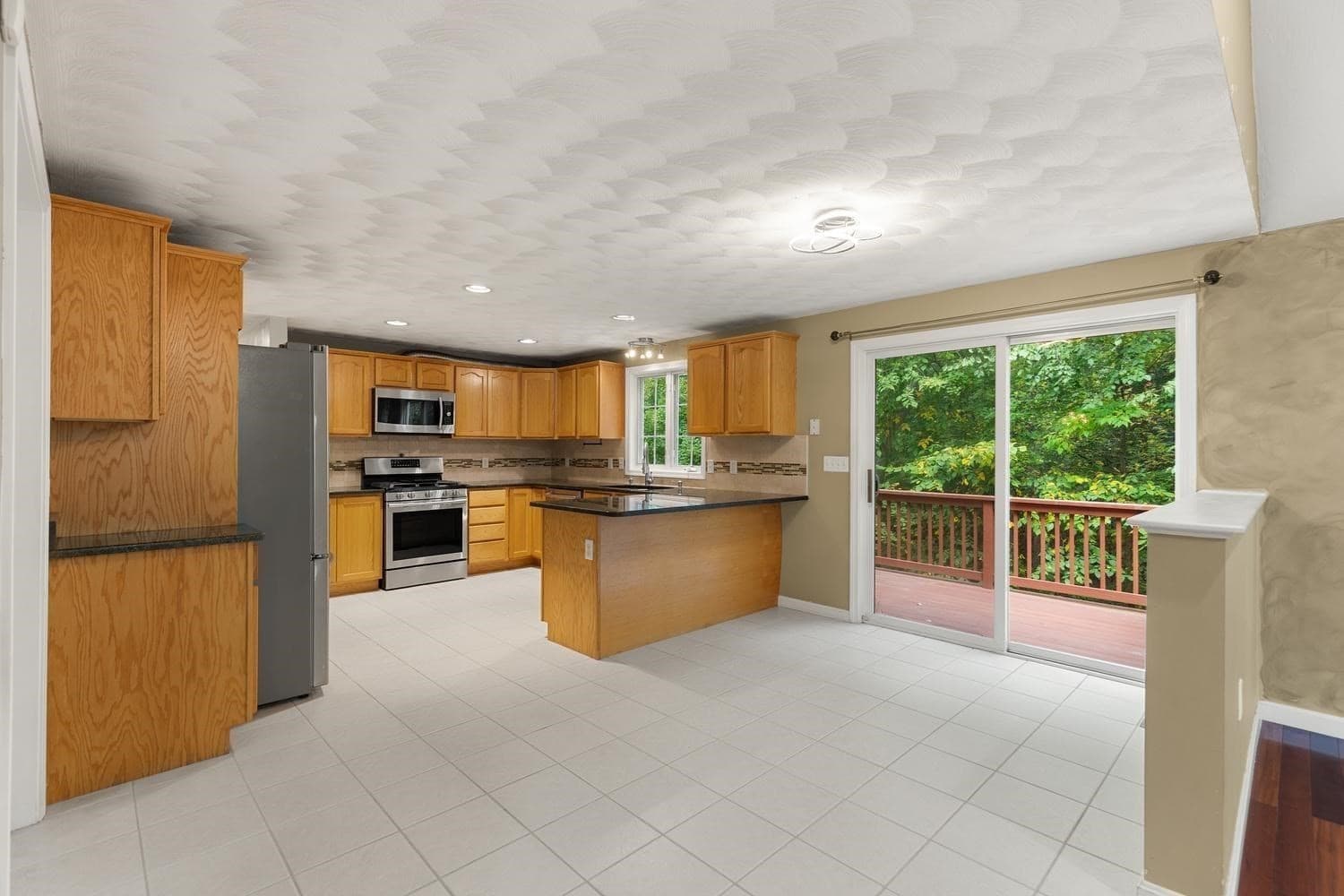 Single Family Residence at 30 Lowe St, Tewksbury MA 01876, Tewksbury, photo 7 of 42