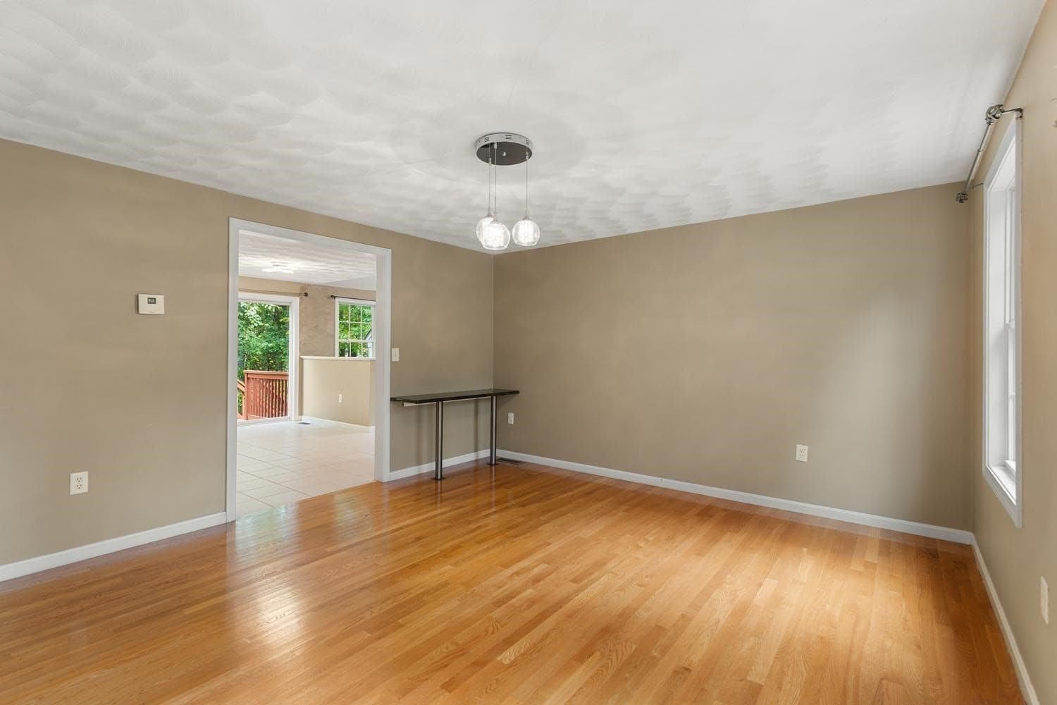 Single Family Residence at 30 Lowe St, Tewksbury MA 01876, Tewksbury, photo 5 of 42