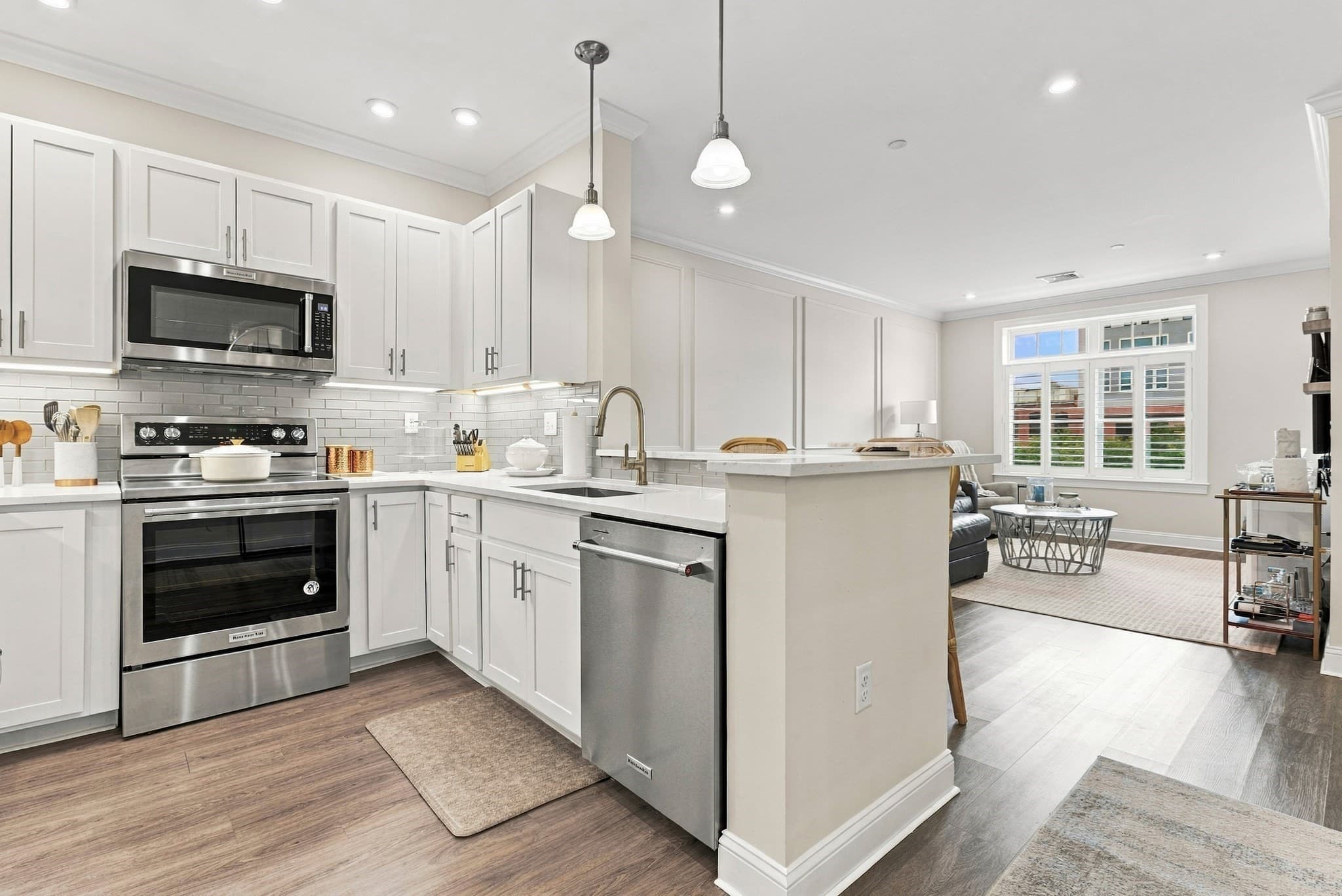 Condominium at 69 Foundry St # 401, Wakefield MA 01880, Wakefield, photo 6 of 31