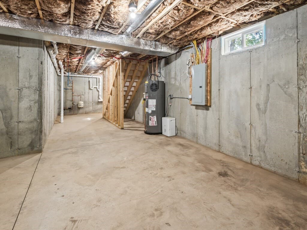 Condominium at 93 Rockland Road # 1, Auburn MA 01501, Auburn, photo 24 of 25