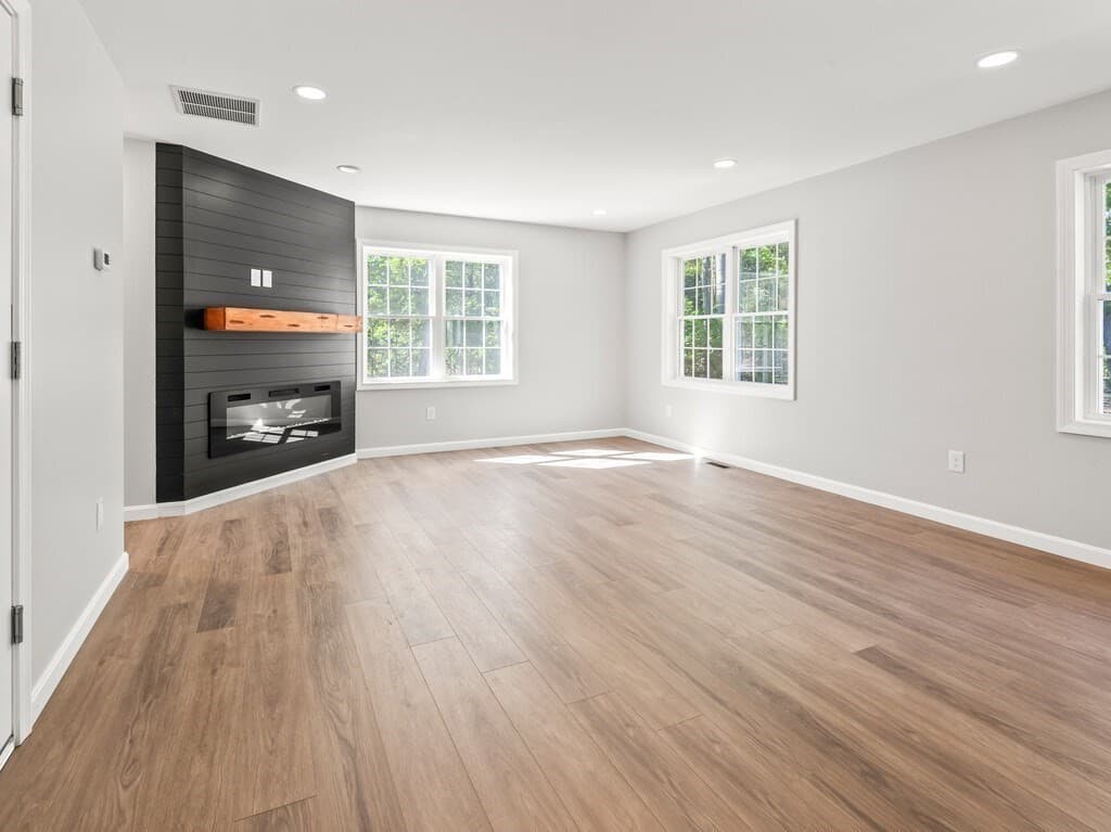 Condominium at 93 Rockland Road # 1, Auburn MA 01501, Auburn, photo 11 of 25