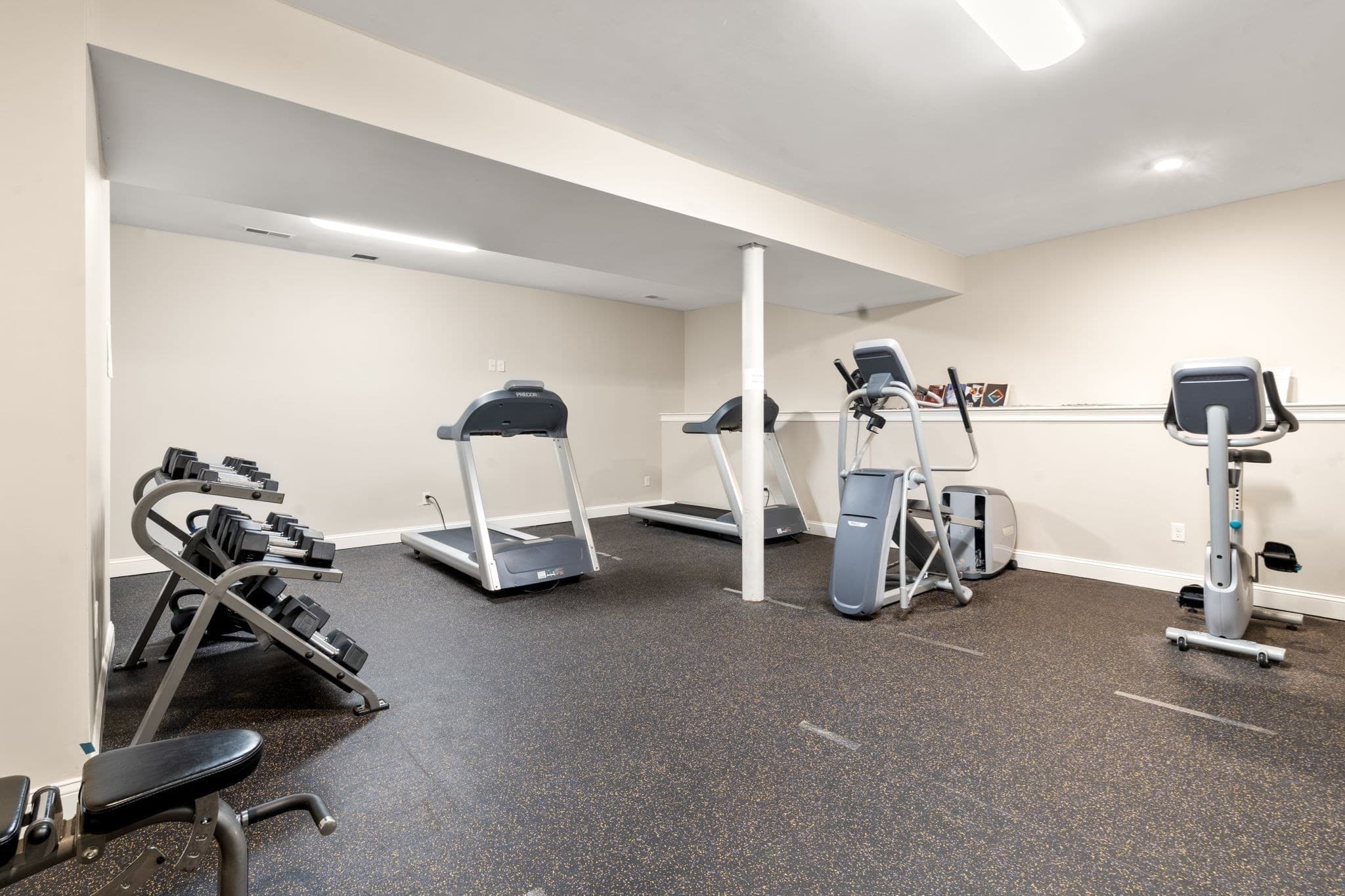 Condominium at 1022 Hancock # 210, Quincy MA 02169, Quincy, photo 16 of 21