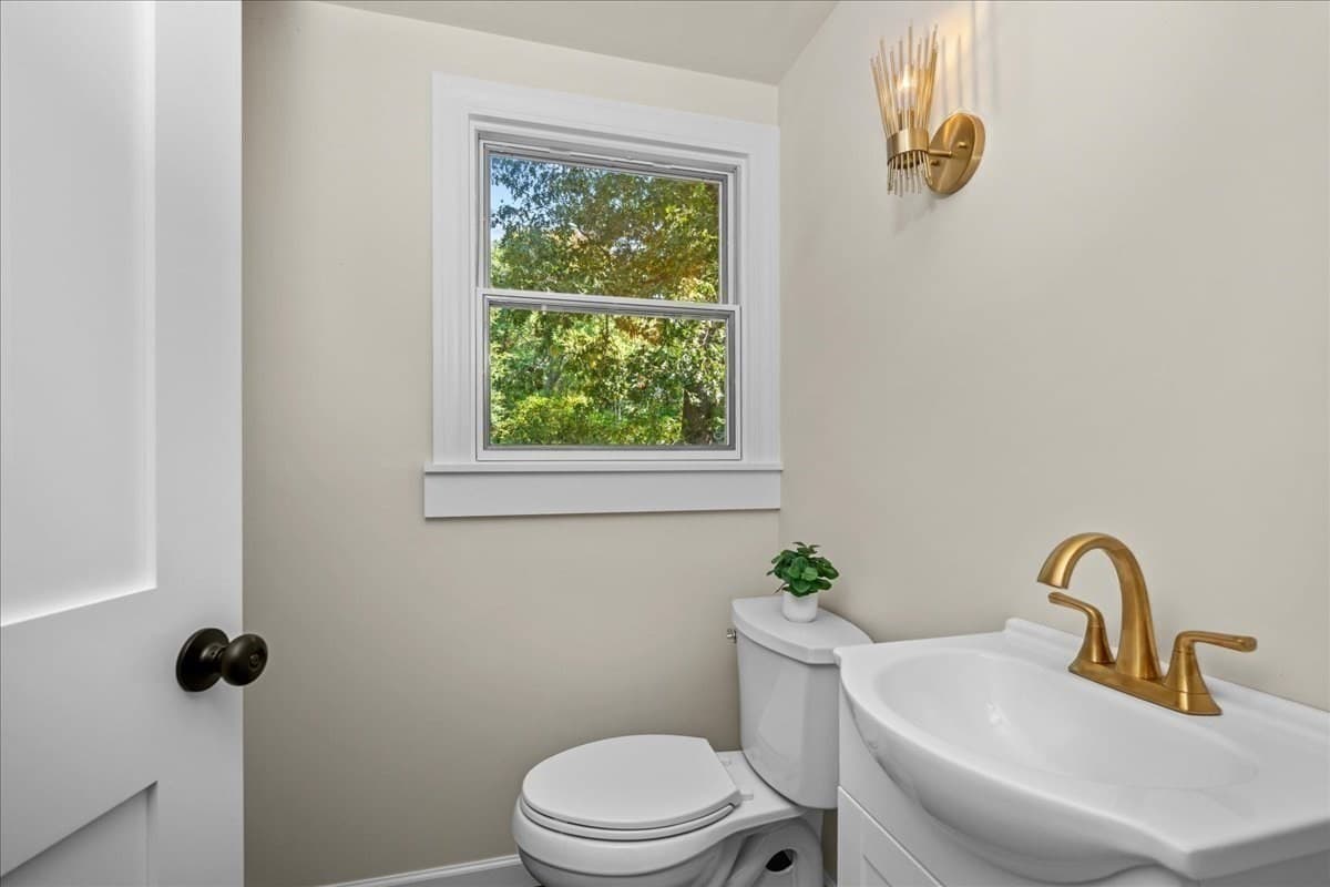 Single Family Residence at 38 Mirimichi St, Plainville MA 02762, Plainville, photo 5 of 37